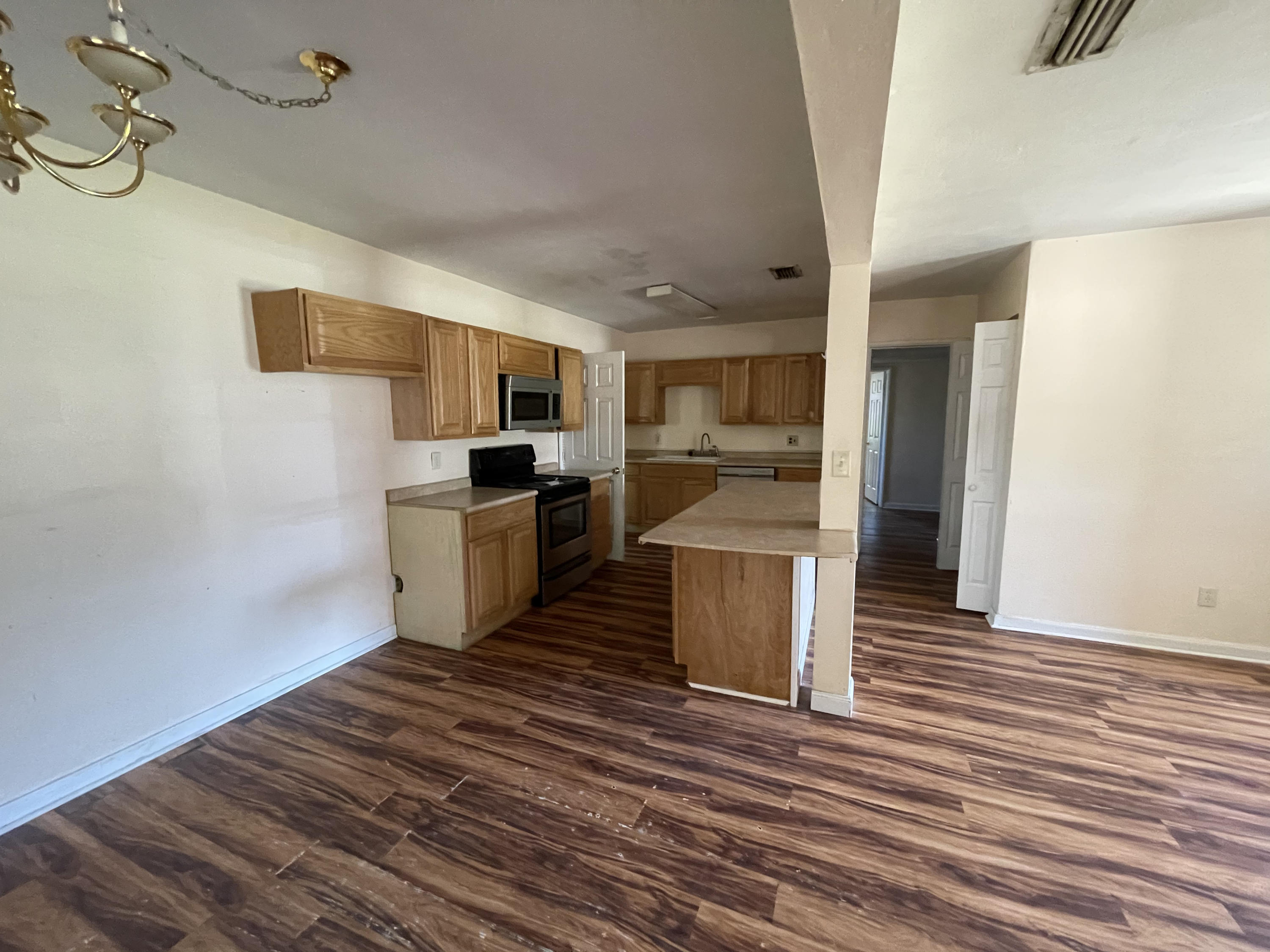 GARNIERS BEACH 2ND - Residential