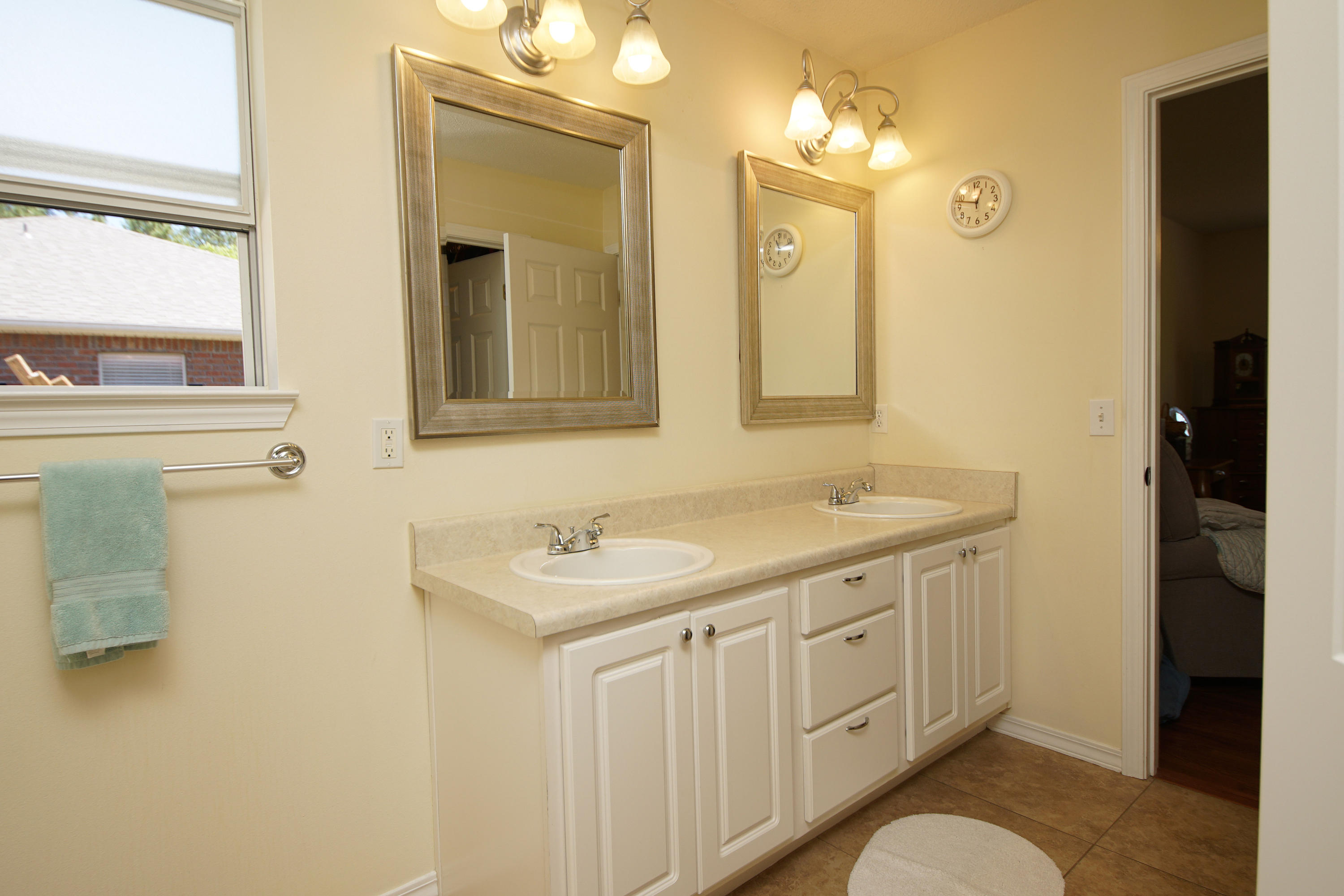 NORTHVIEW ESTATES 5TH ADDN - Residential