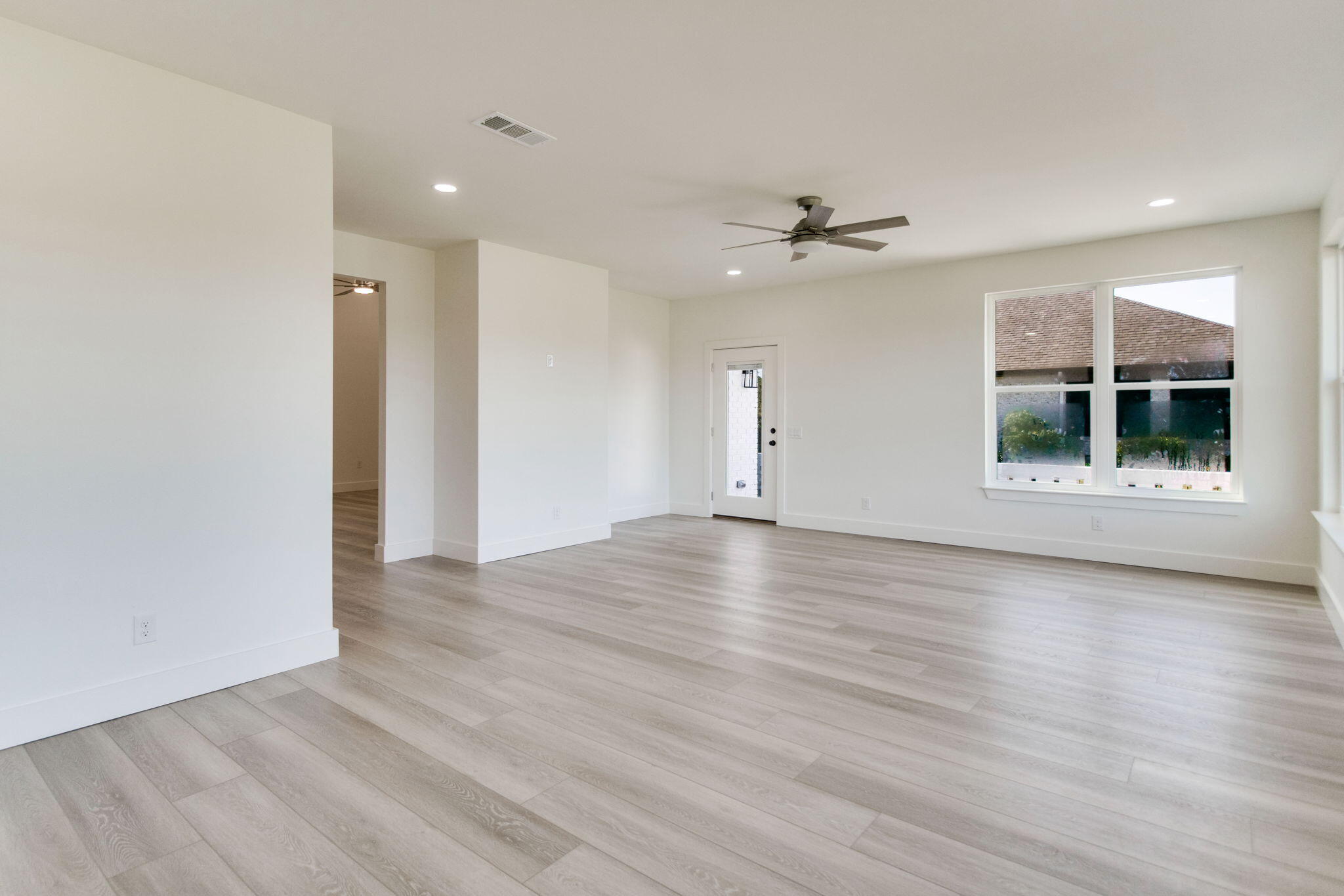 HIDDEN CREEK ESTATES AT HOLLEY BY THE SEA - Residential