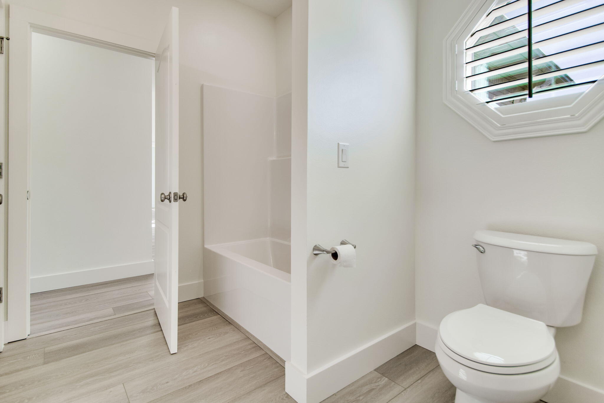 HIDDEN CREEK ESTATES AT HOLLEY BY THE SEA - Residential
