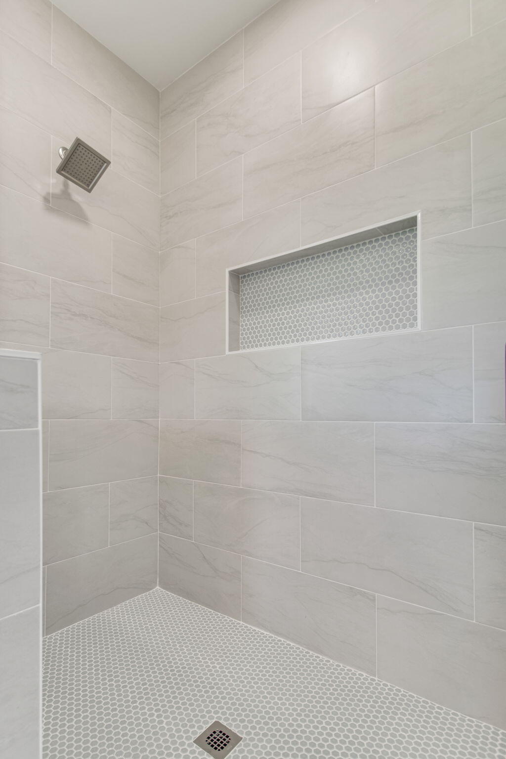 HIDDEN CREEK ESTATES AT HOLLEY BY THE SEA - Residential