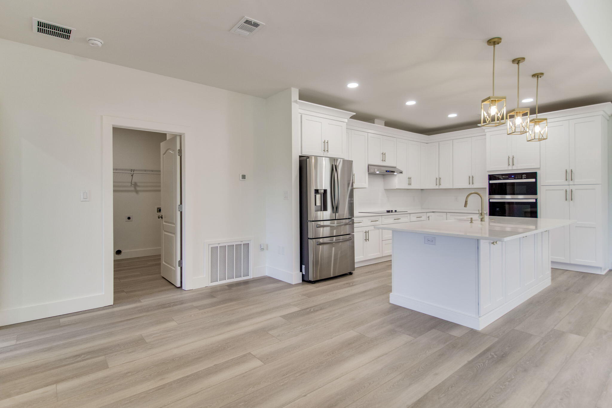 HIDDEN CREEK ESTATES AT HOLLEY BY THE SEA - Residential