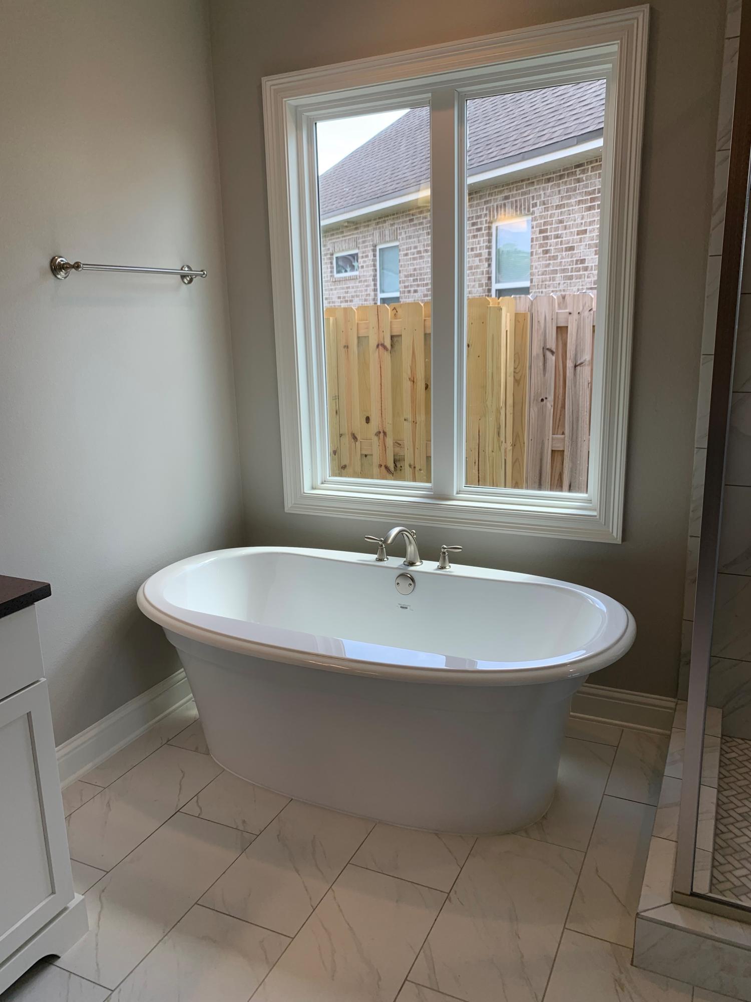 HAMMOCK BAY - Residential Lease