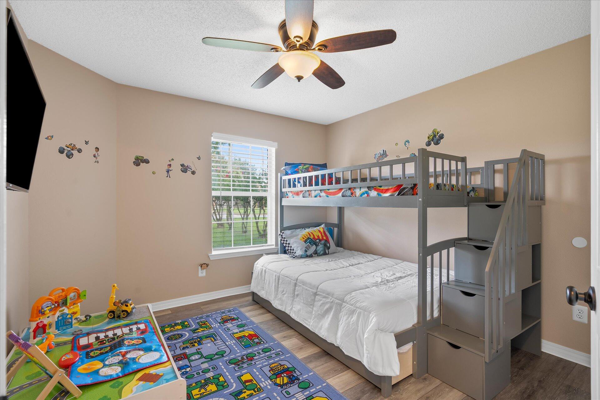 ORION LAKE - Residential