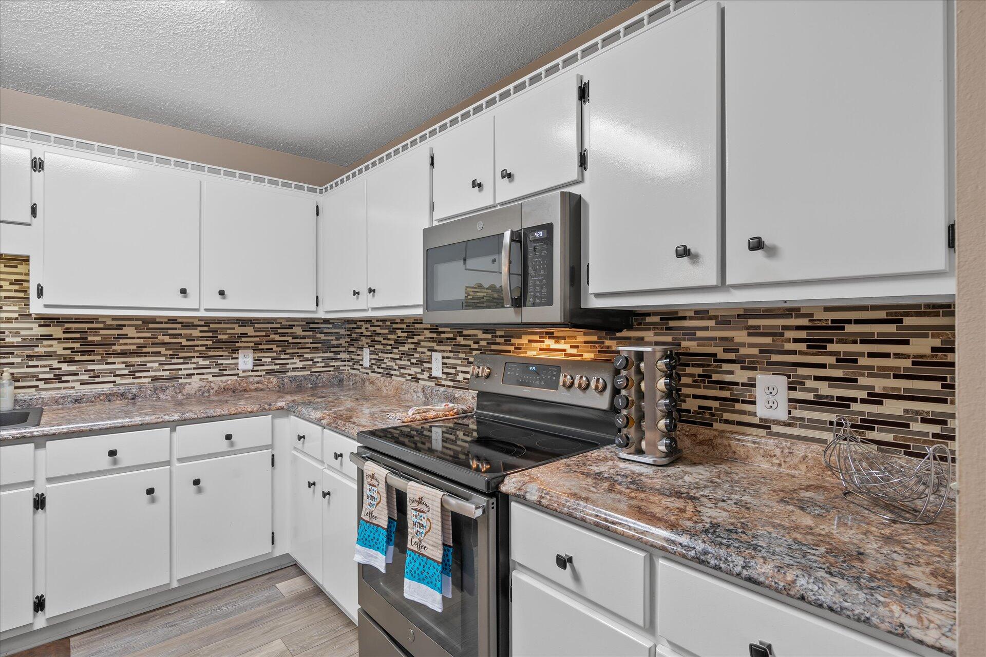 ORION LAKE - Residential