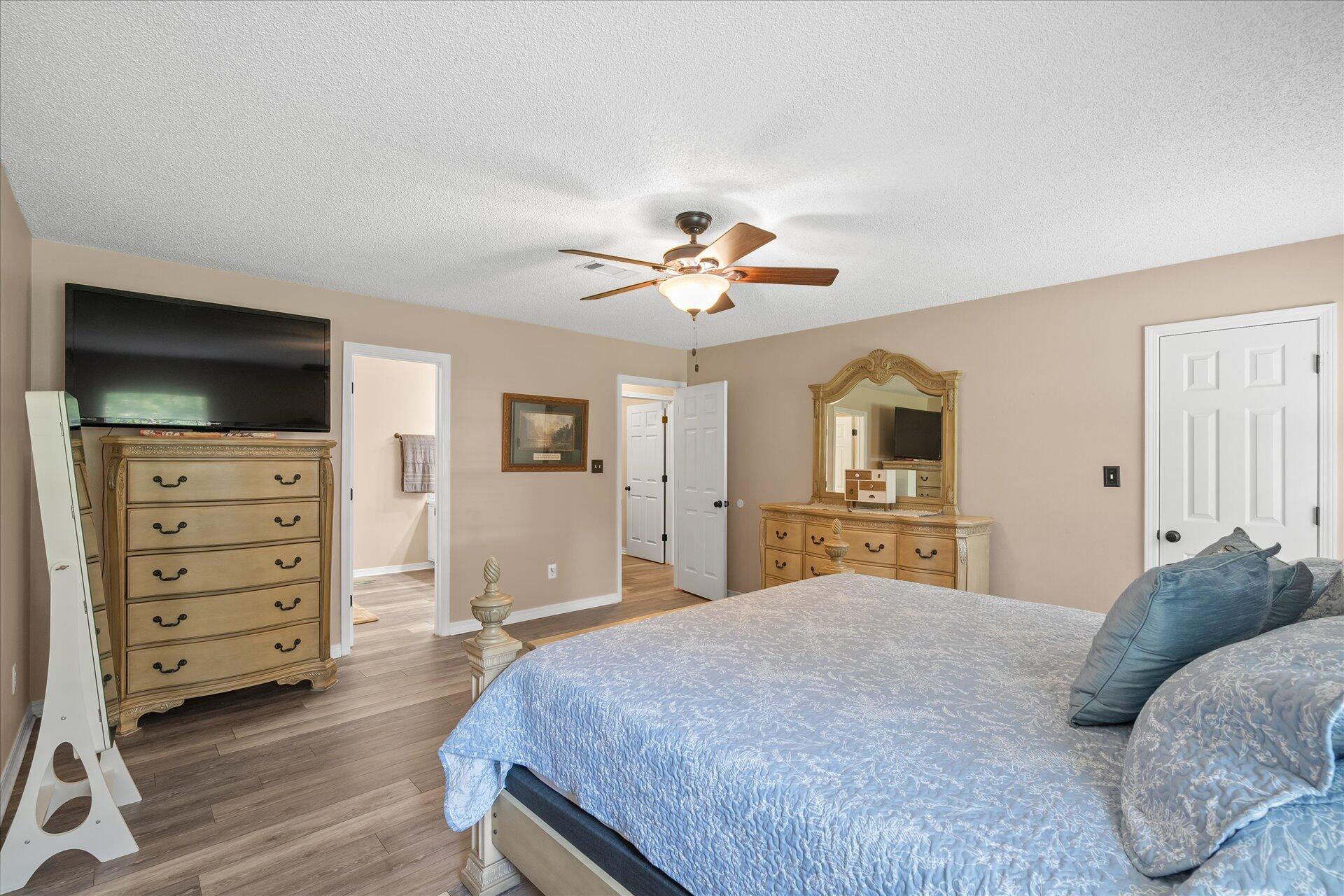 ORION LAKE - Residential