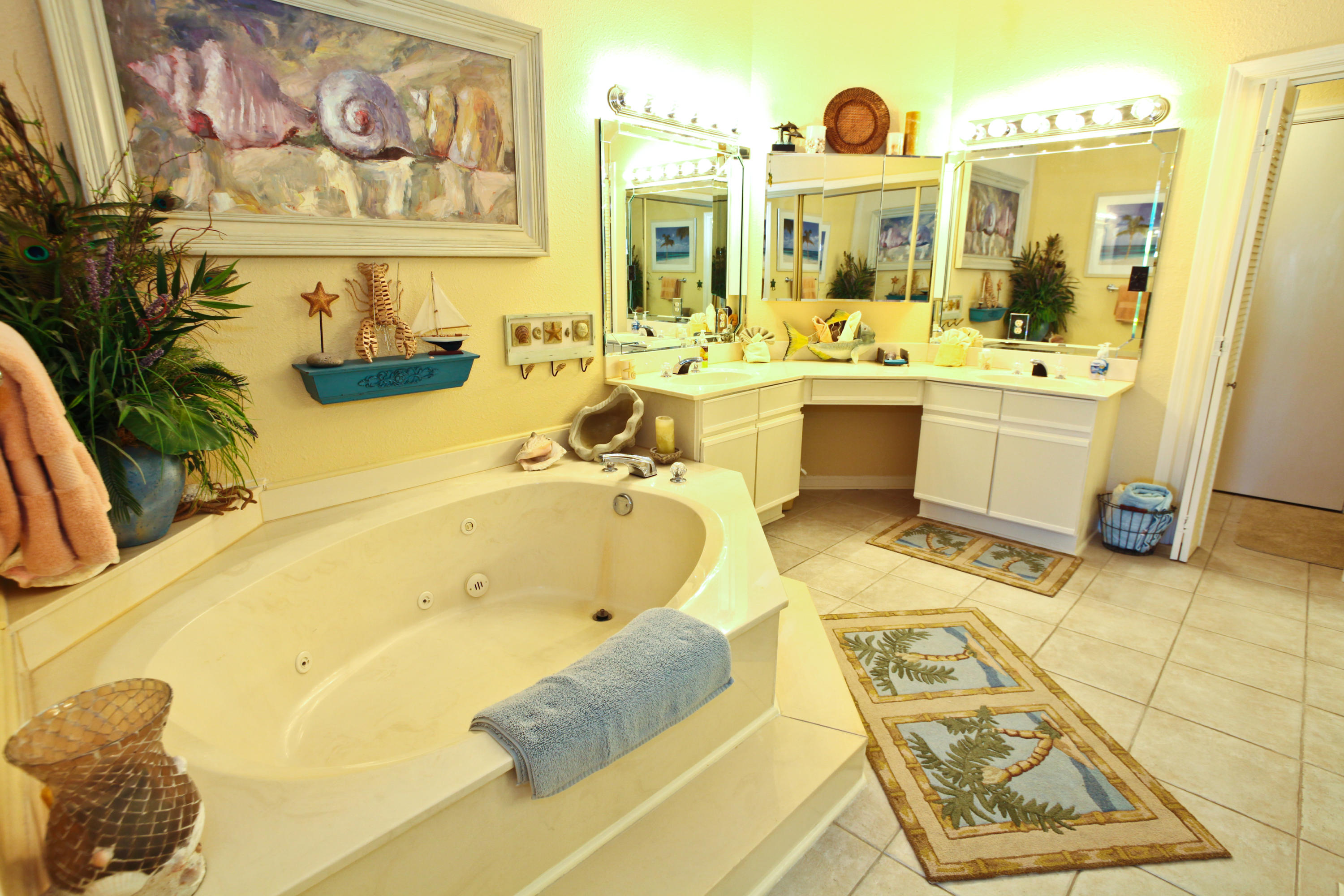 SEASCAPE CONDO PH 6B PH 5 - Residential