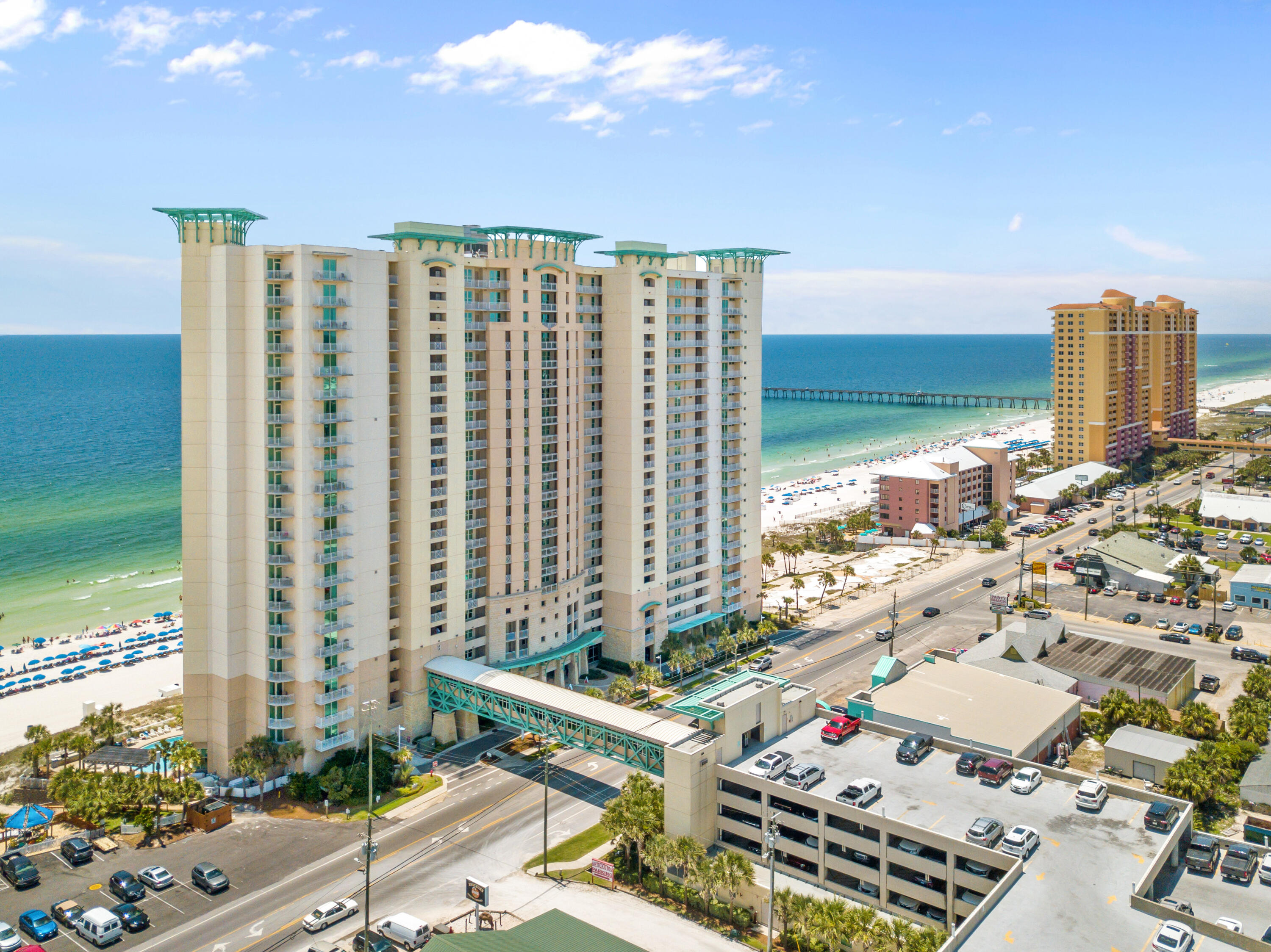 Aqua Resort - Residential
