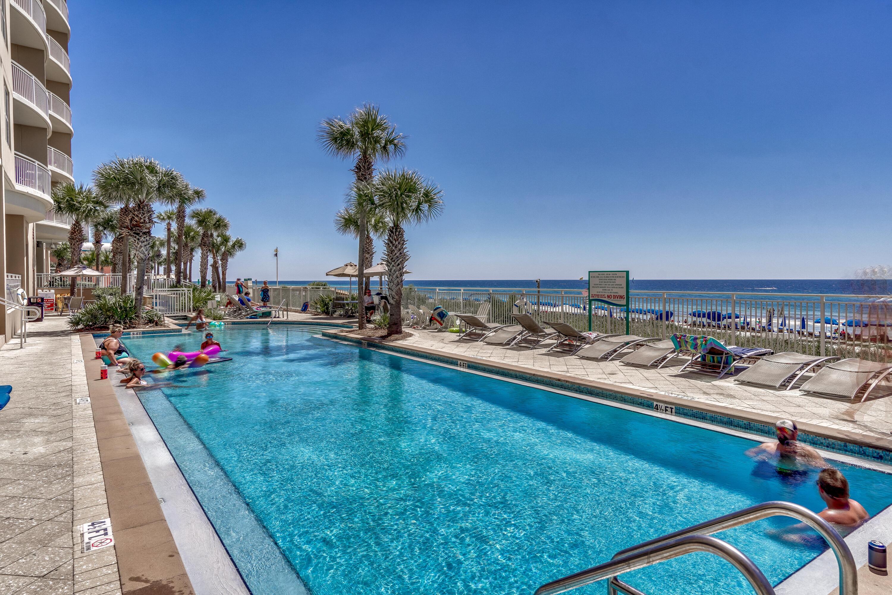 Aqua Resort - Residential
