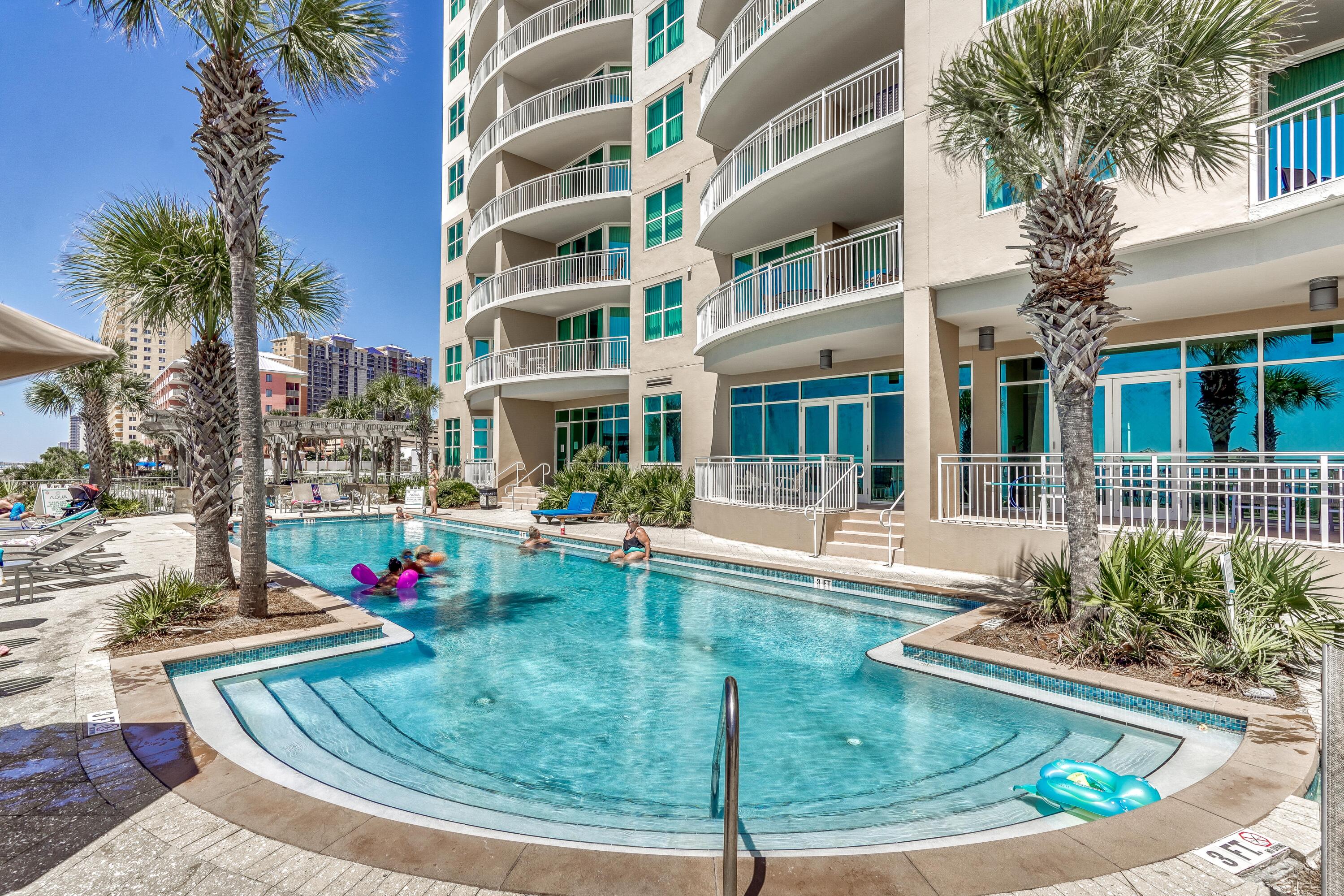 Aqua Resort - Residential