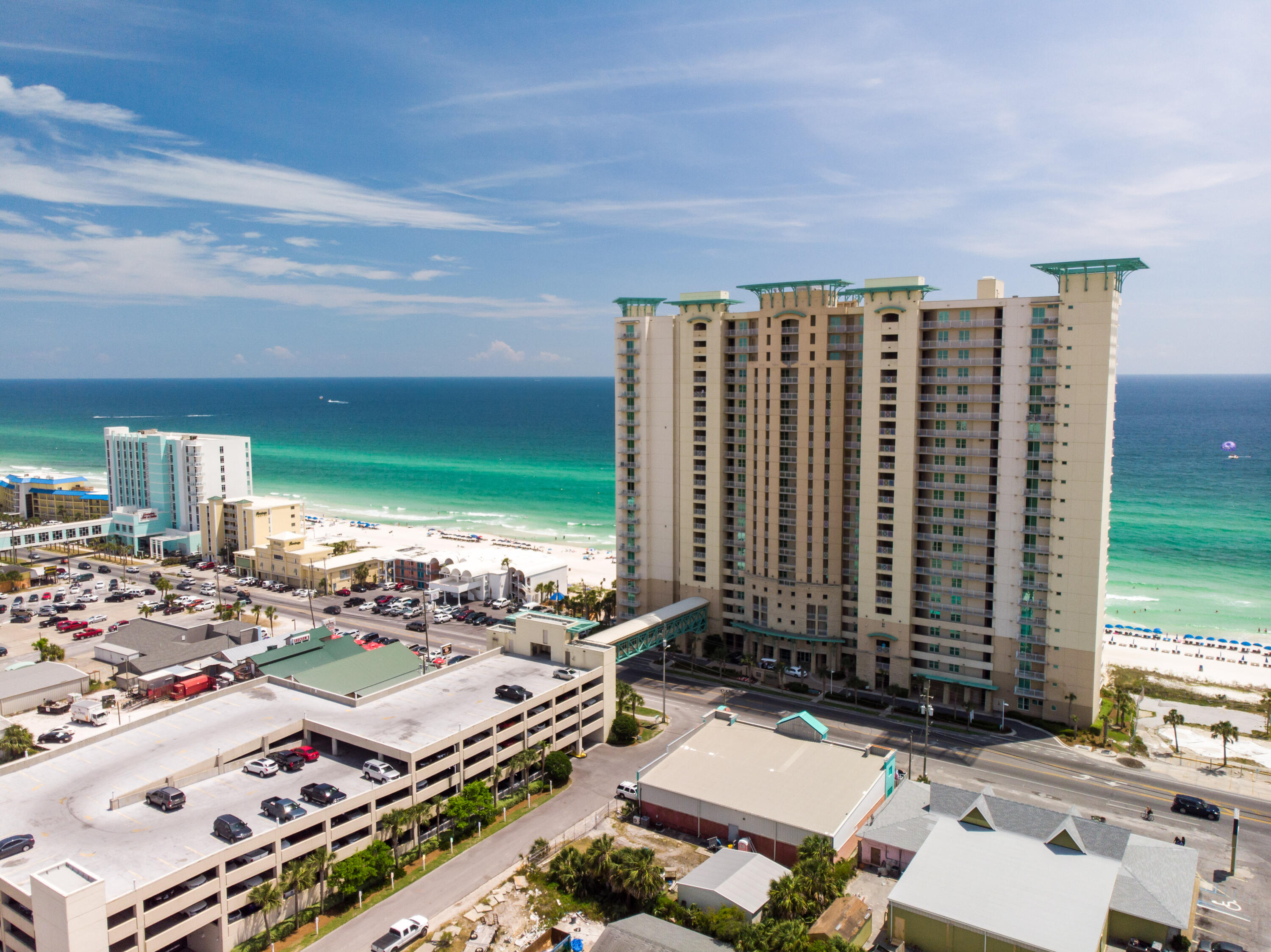 Aqua Resort - Residential