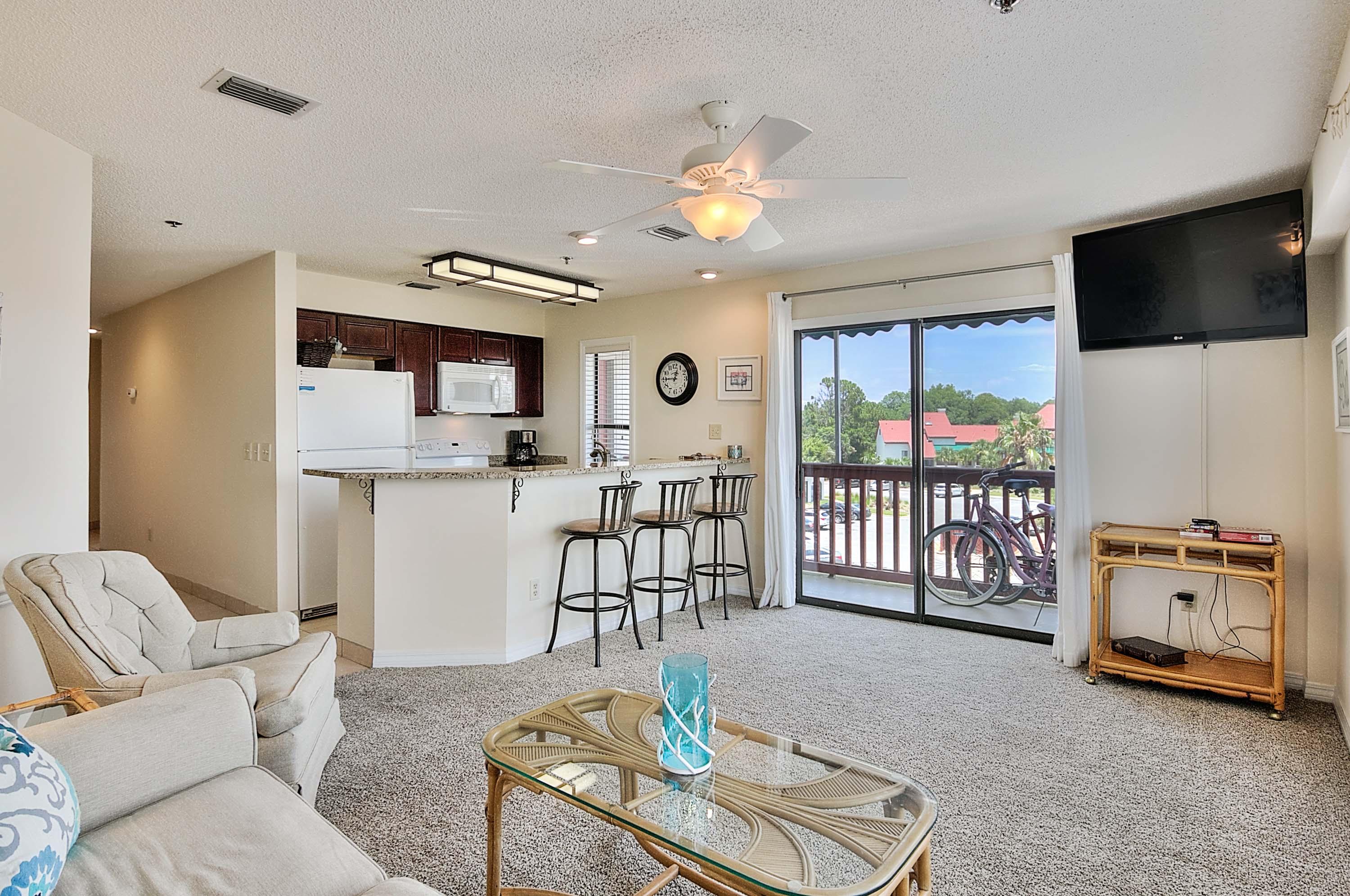 Welcome to Plaza of St. Thomas 1301A! This one bedroom, one bathroom condo is nicely situated on the corner of the top floor of the building. This condo is clean and ready to go for a new owner immediately. The current owners have not used the property as a rental so the condo is truly in great shape. Whether you are searching for a primary, second or investment property this one checks all of the boxes. The beach is a short walk away along with tons of fun amenities to keep any guests happy during a vacation. The kitchen has granite countertops and new cabinets in an open concept with tons of light and balcony access. The property offers a pool, community dock on Grand Lagoon, tennis courts and commercial shops and restaurants downstairs. Come check out Plazas of St. Thomas today!