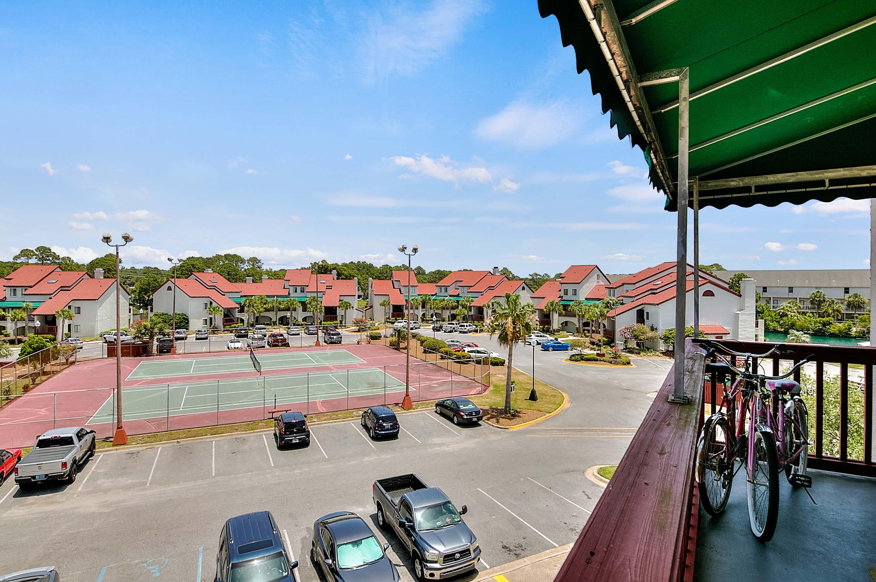 Plazas of St Thomas - Residential