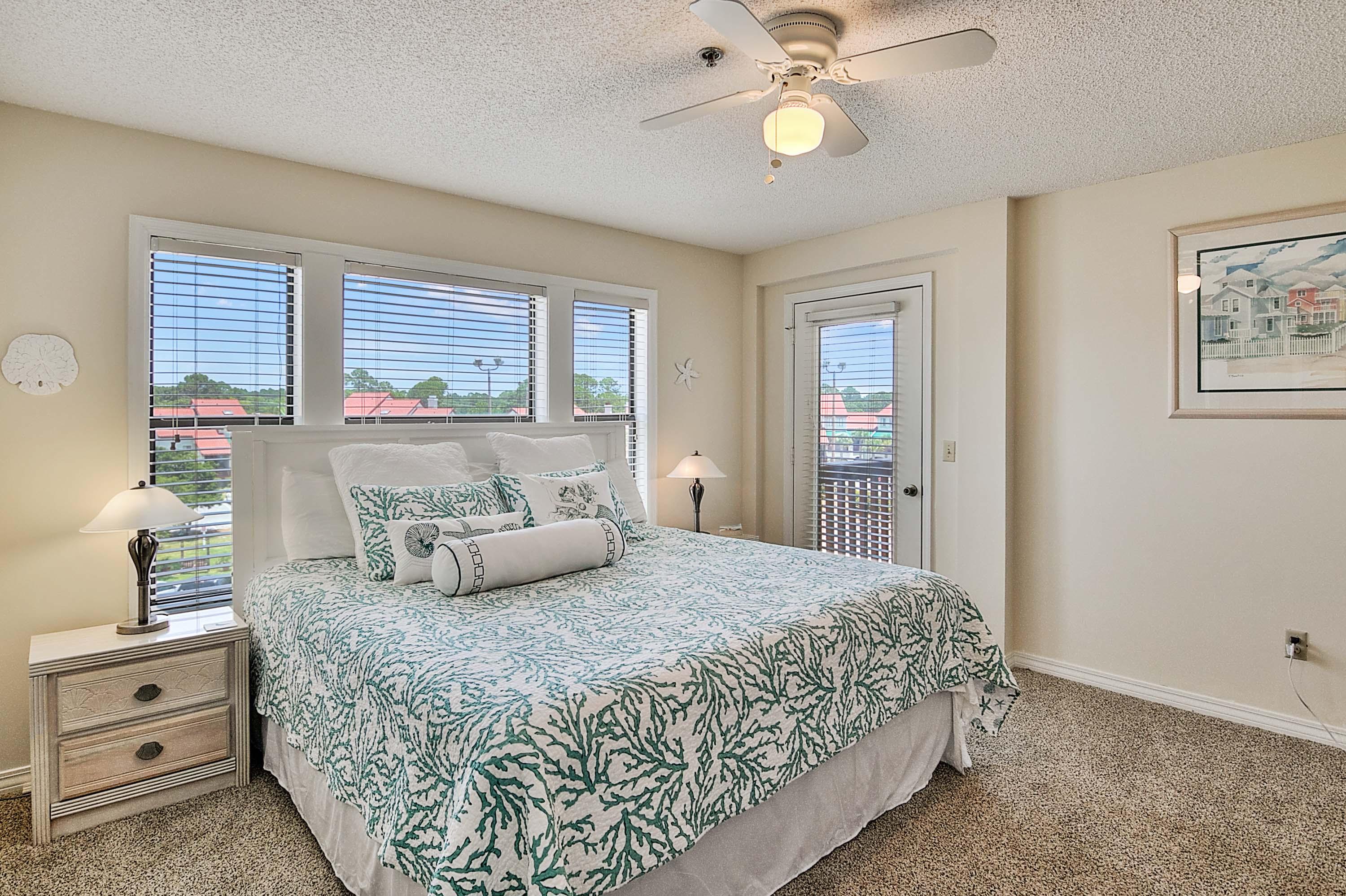 Plazas of St Thomas - Residential