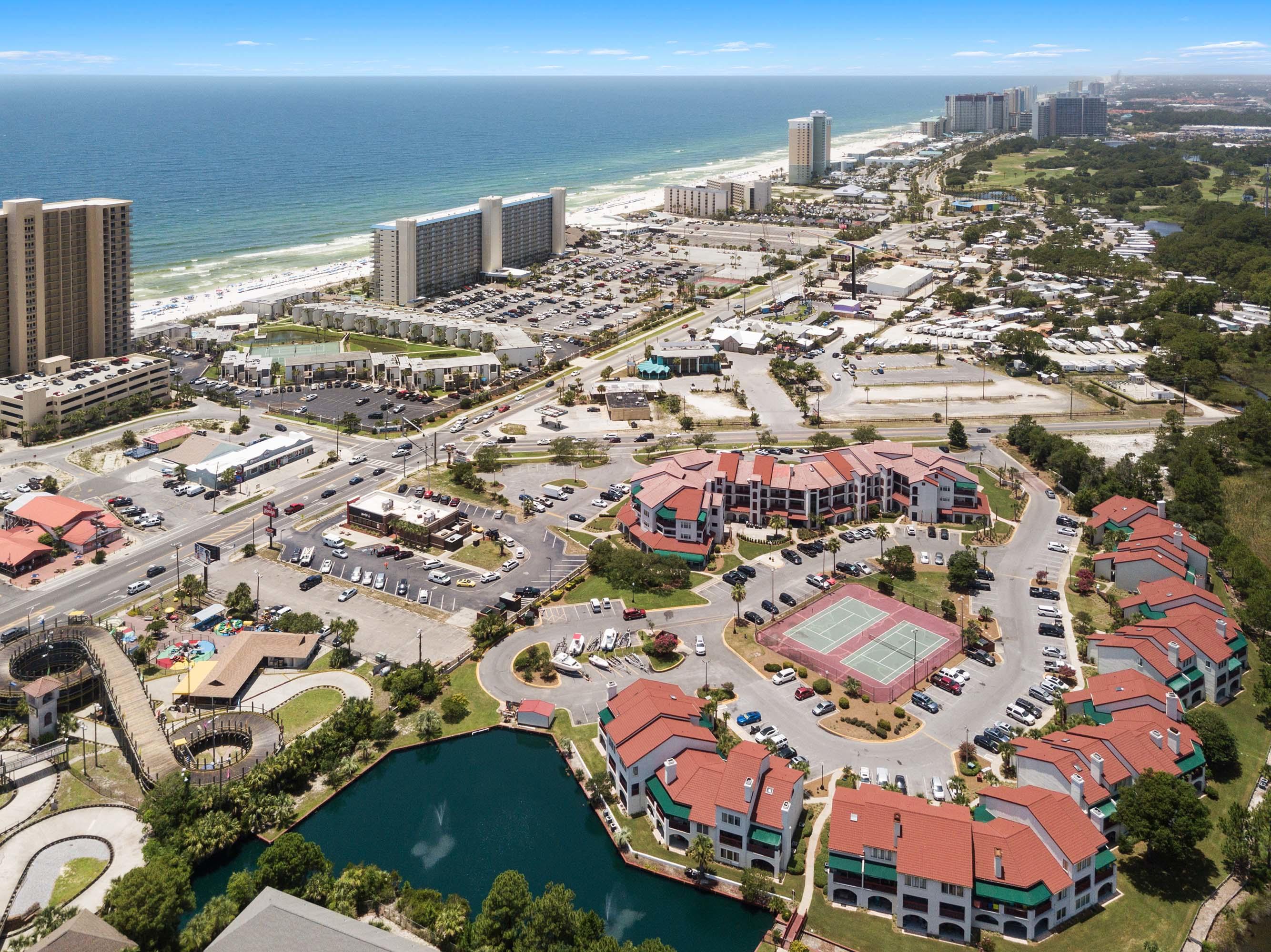 Plazas of St Thomas - Residential