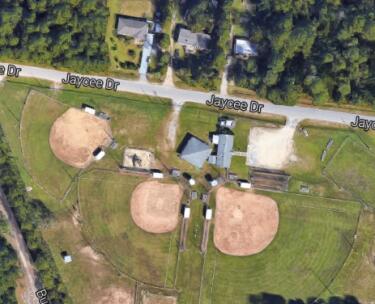 Want to live a quiet country life. Bayou George Park is just down on Jaycee. The kids will love going to the park . This is Perfect Place to bring your Manufactured Home or build your home. Panama City is under 15 mins down the road, yet you have 2.71 acres of seren quietness. This property has tons of potential.
