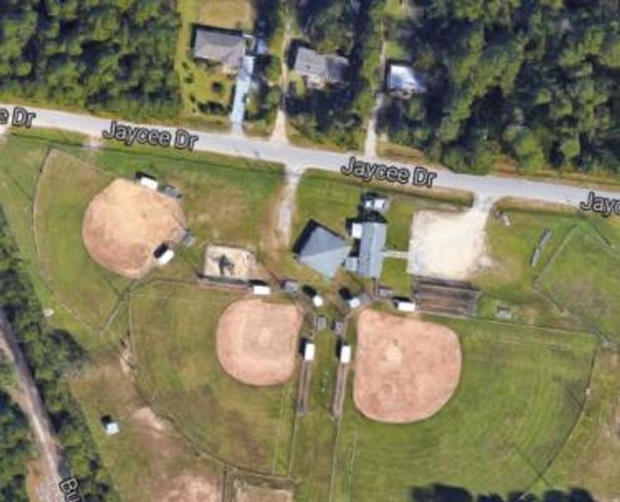 Want to live a quiet country life.  Bayou George Park is just down on Jaycee. The kids will love going to the park . This is Perfect Place to bring your Manufactured Home or build your home. Panama City is under 15 mins down the road, yet you have 2.71 acres of seren quietness. This property has tons of potential.