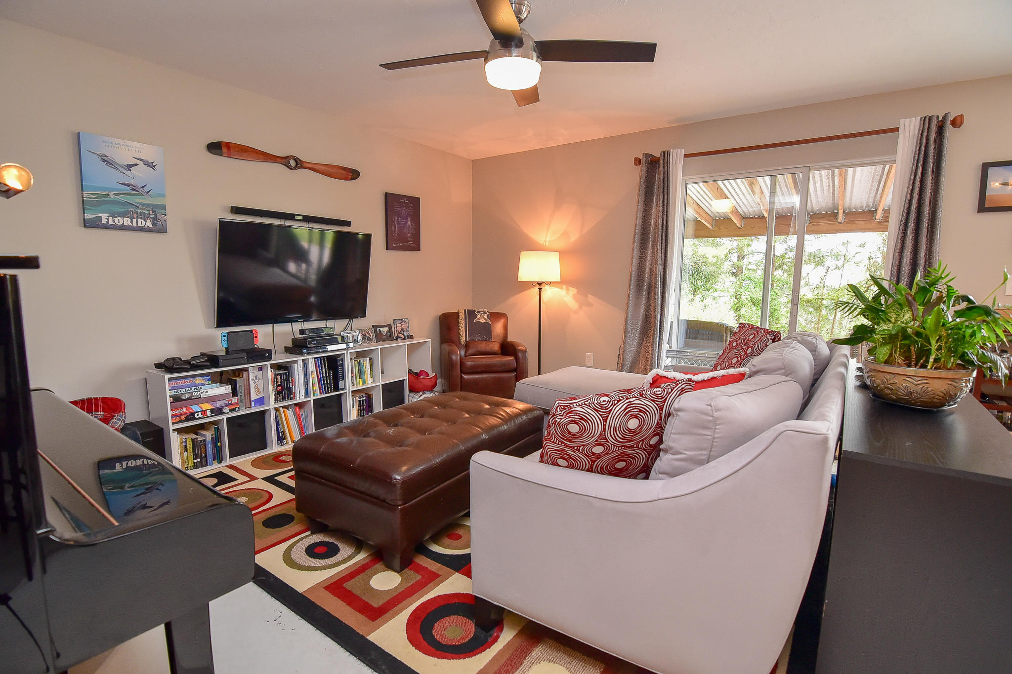 QUAIL LAKE - Residential