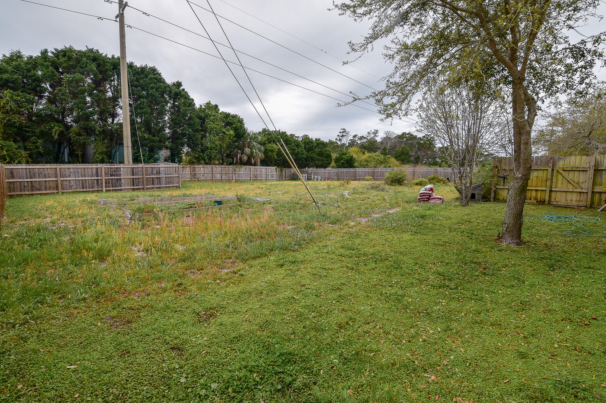 QUAIL LAKE - Residential