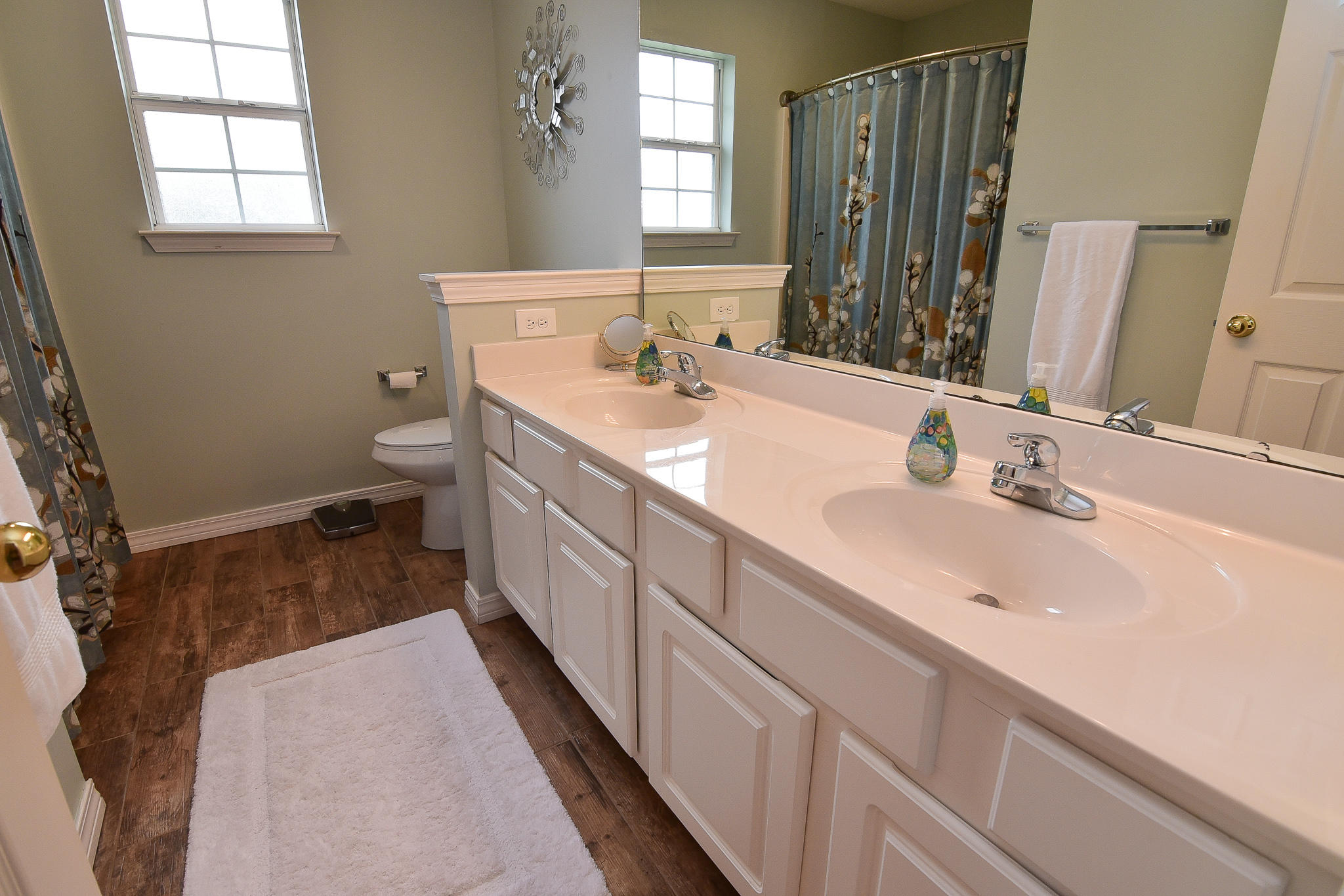 QUAIL LAKE - Residential