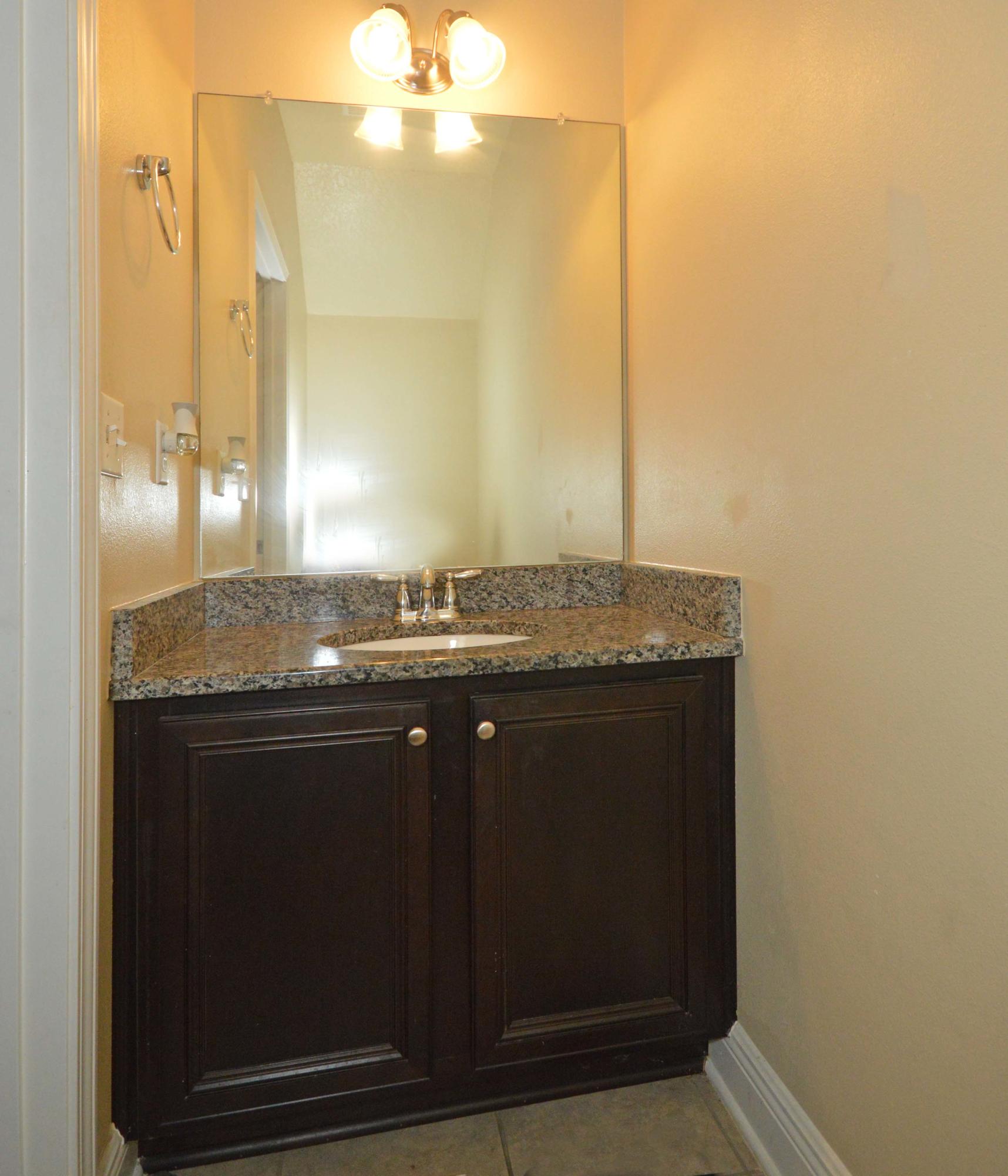 RESERVE POINTE - Residential