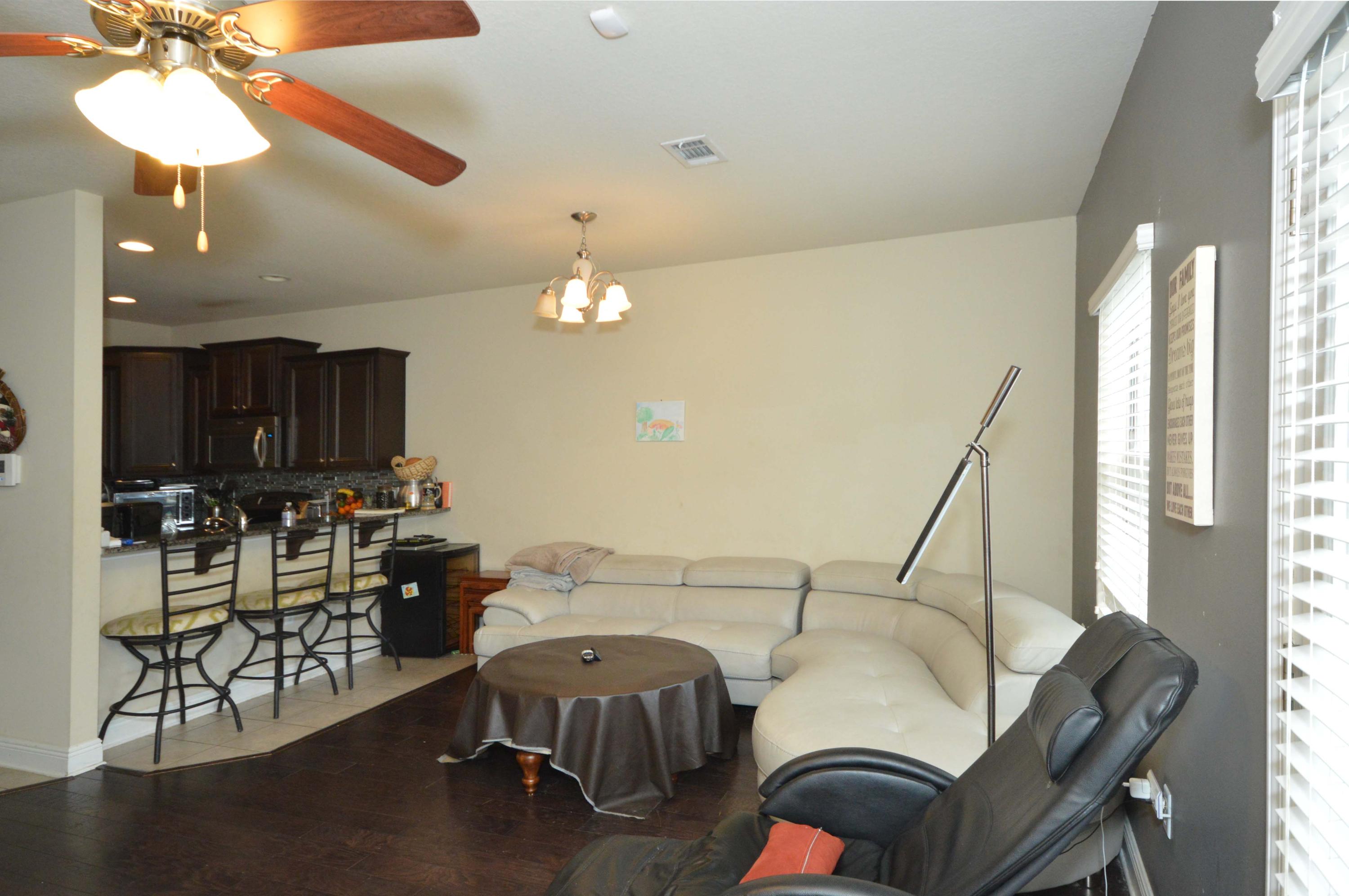 RESERVE POINTE - Residential