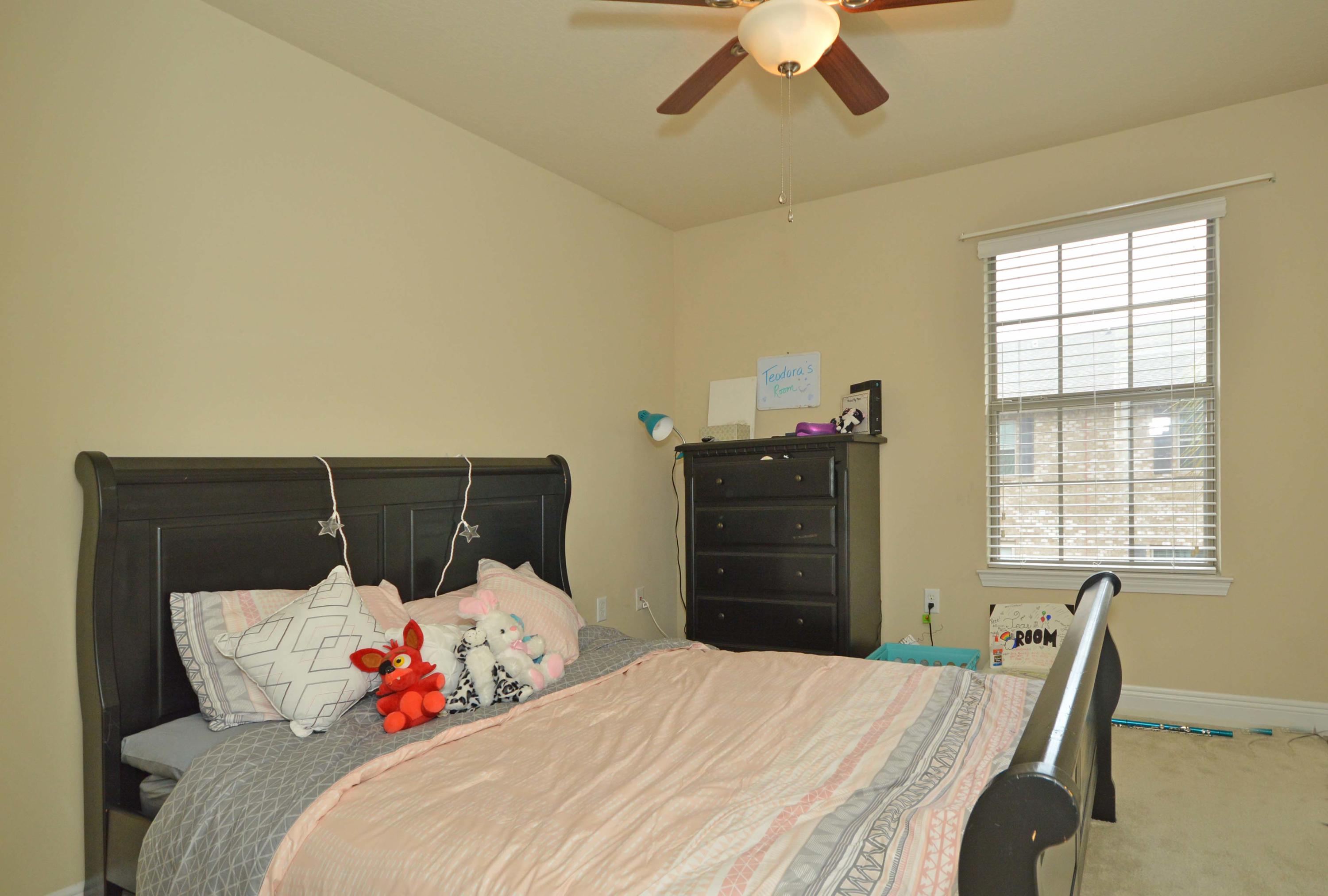 RESERVE POINTE - Residential