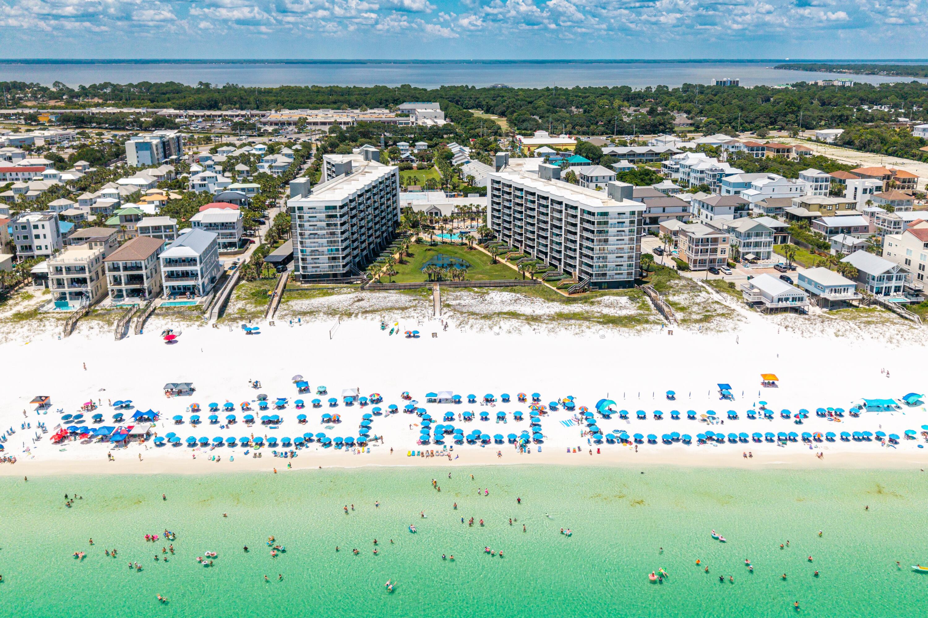 MAINSAIL CONDO PH 4 - Residential