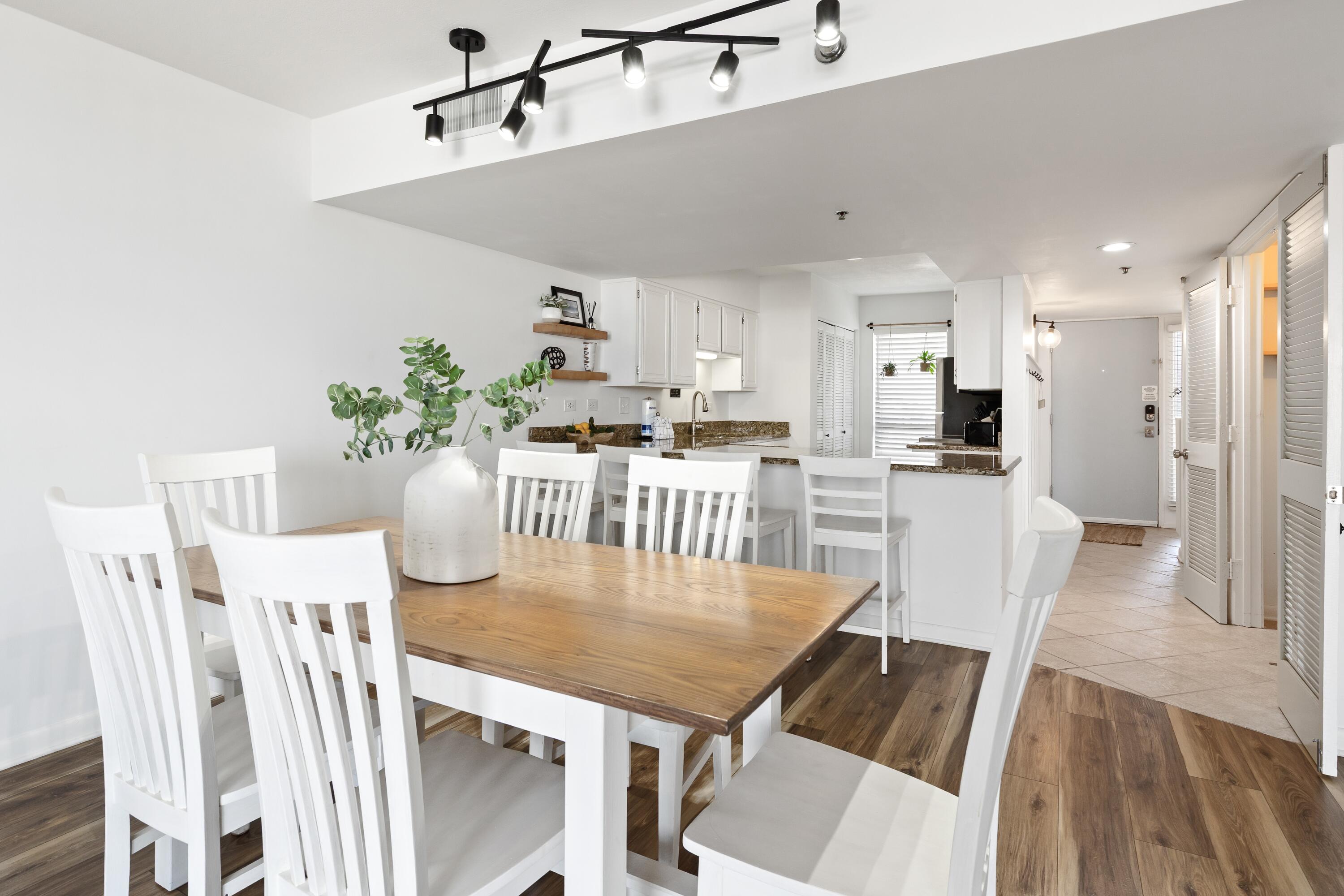 MAINSAIL CONDO PH 4 - Residential