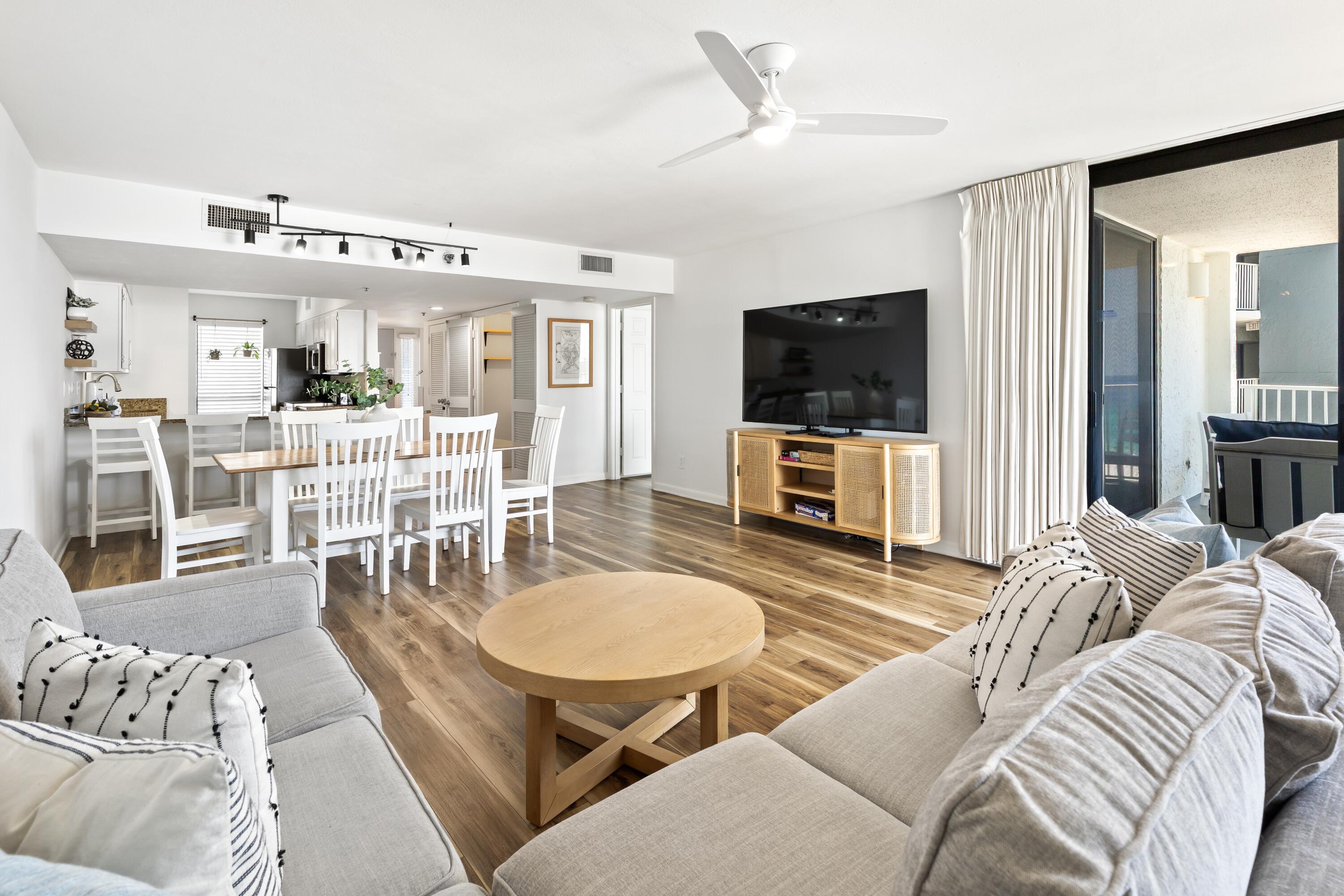 MAINSAIL CONDO PH 4 - Residential