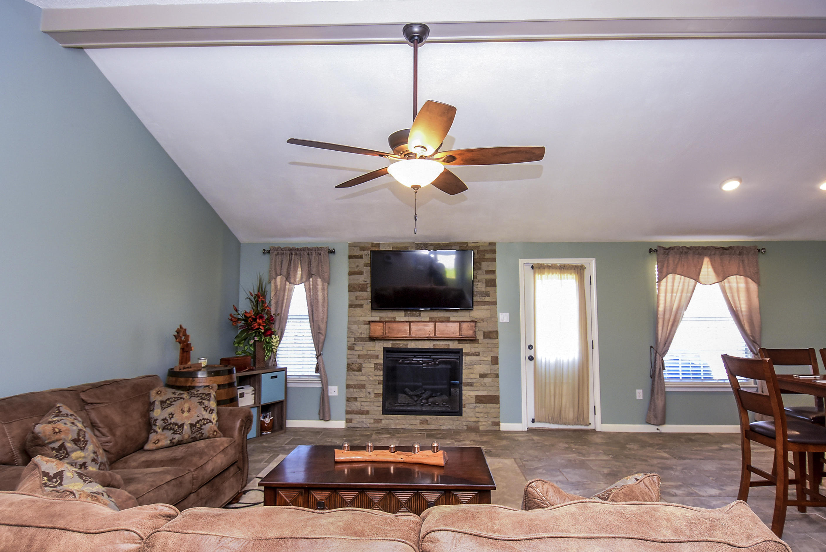 Wind Trace Road South - Residential