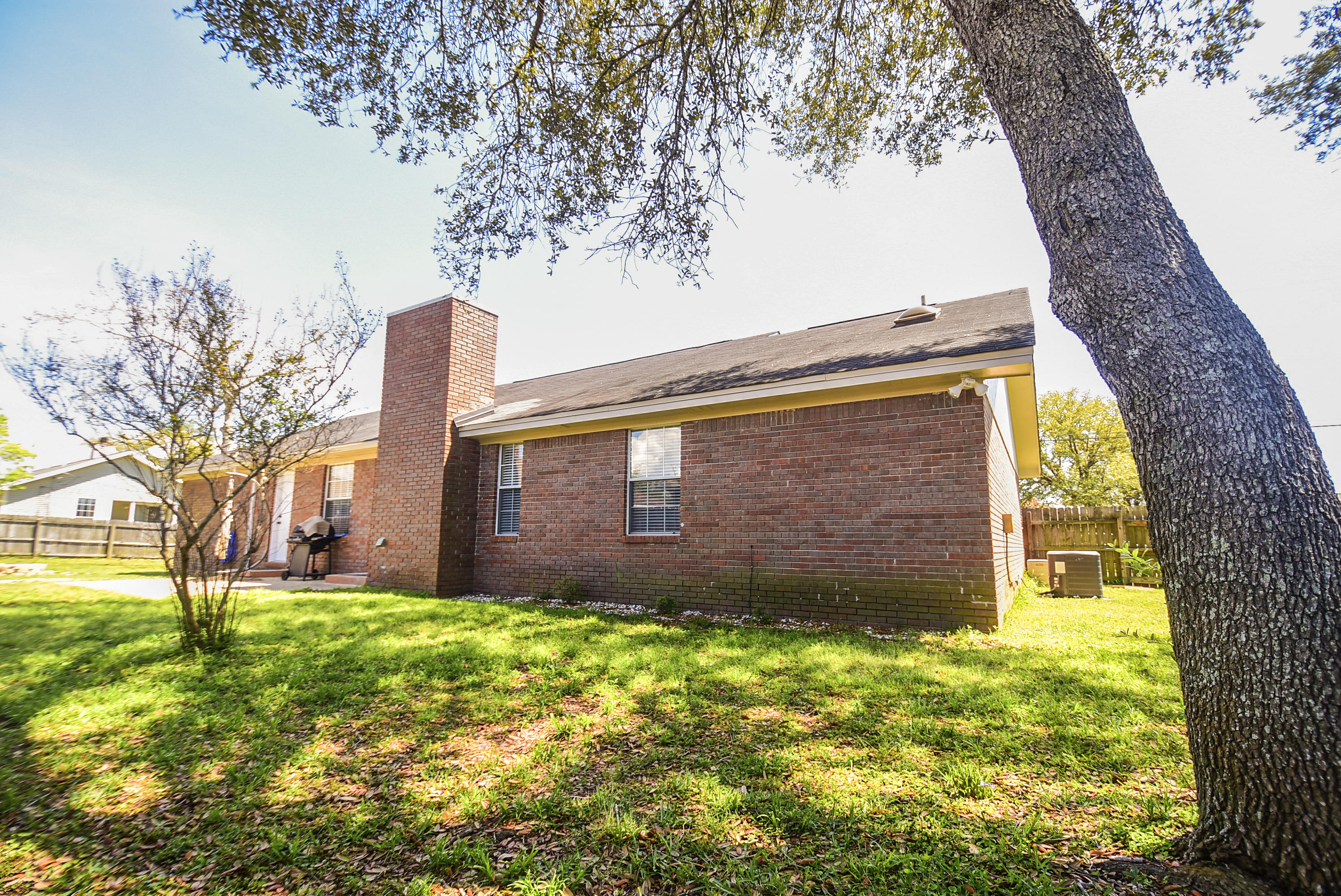 Wind Trace Road South - Residential