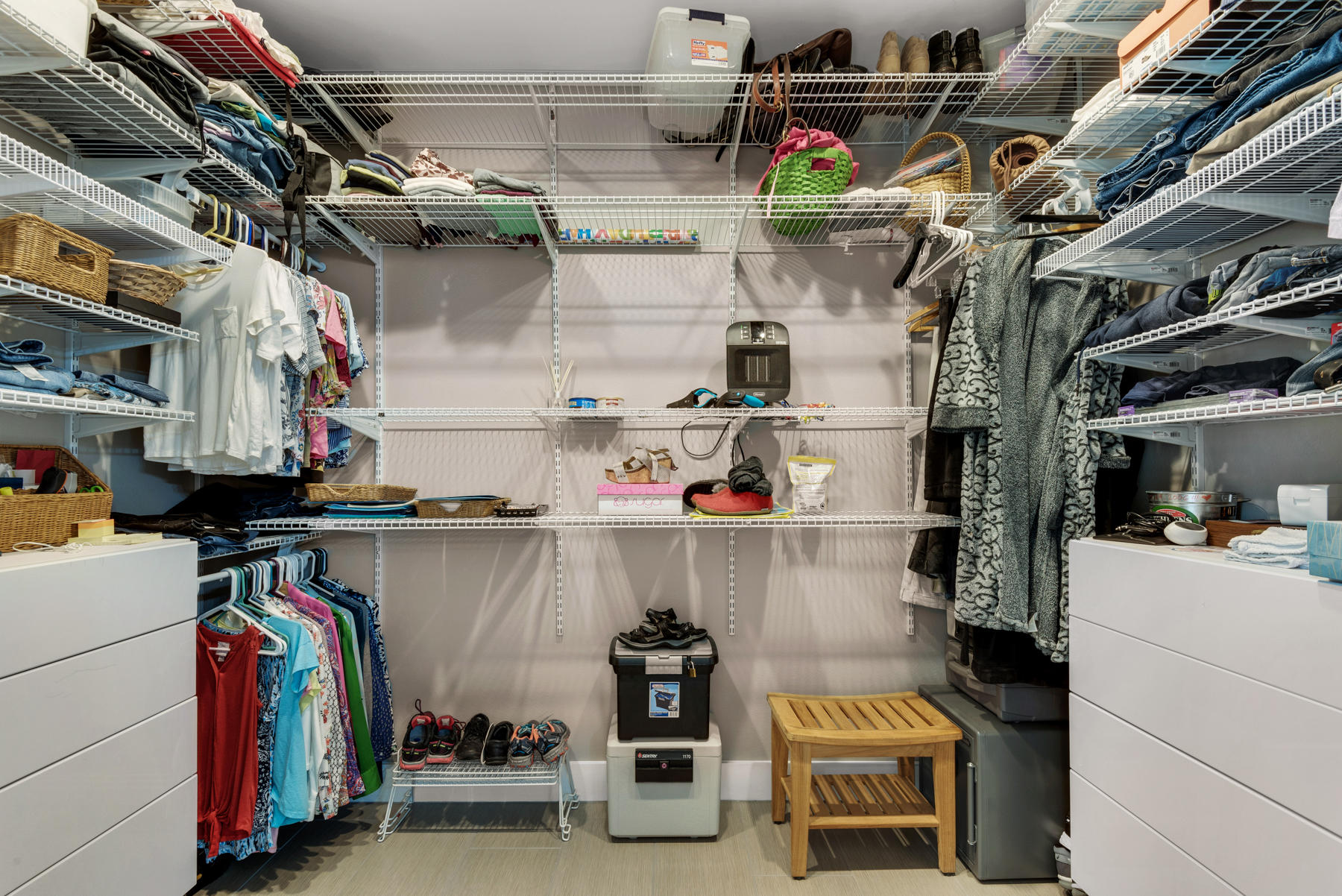 BAYOU POQUITO - Residential