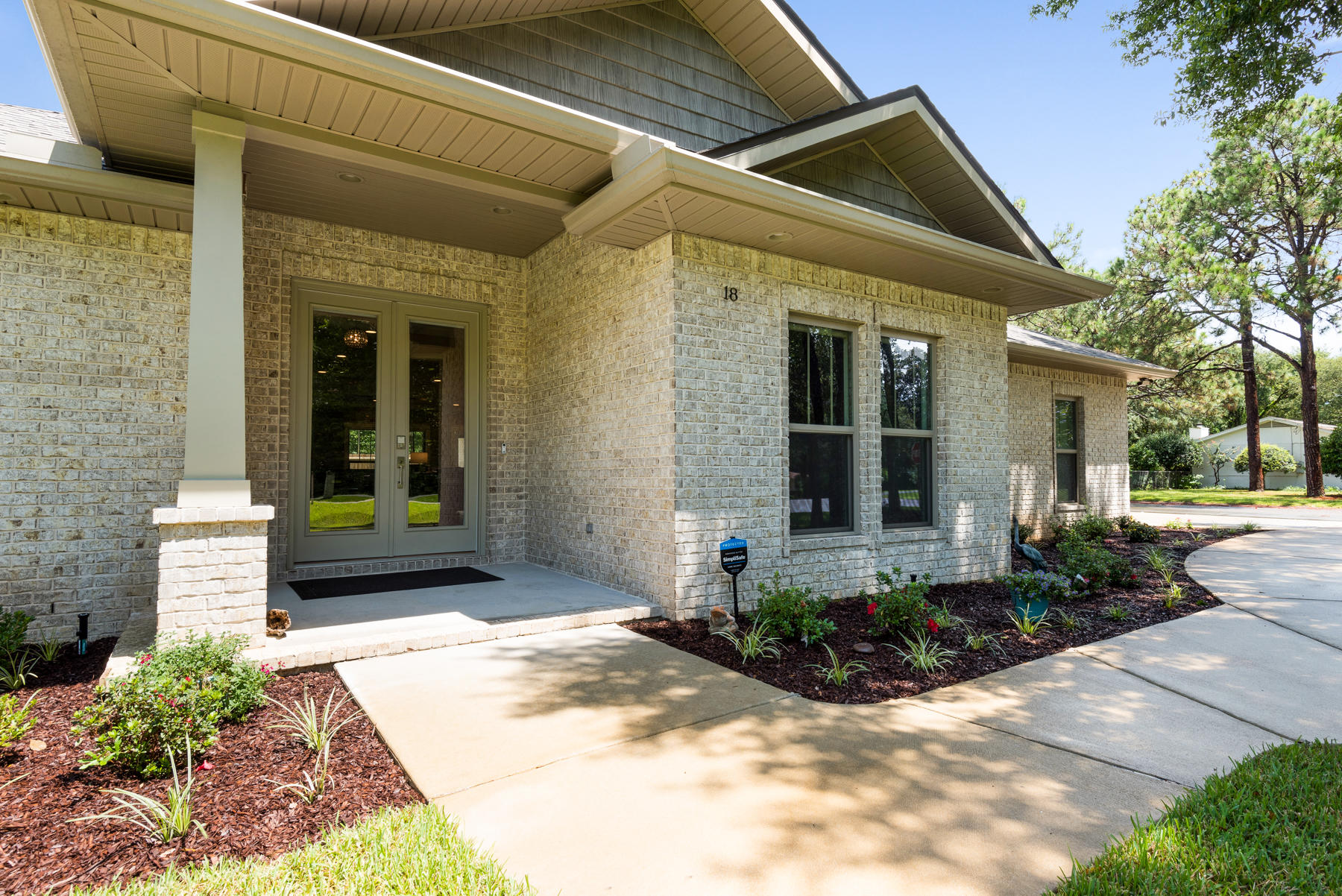 BAYOU POQUITO - Residential