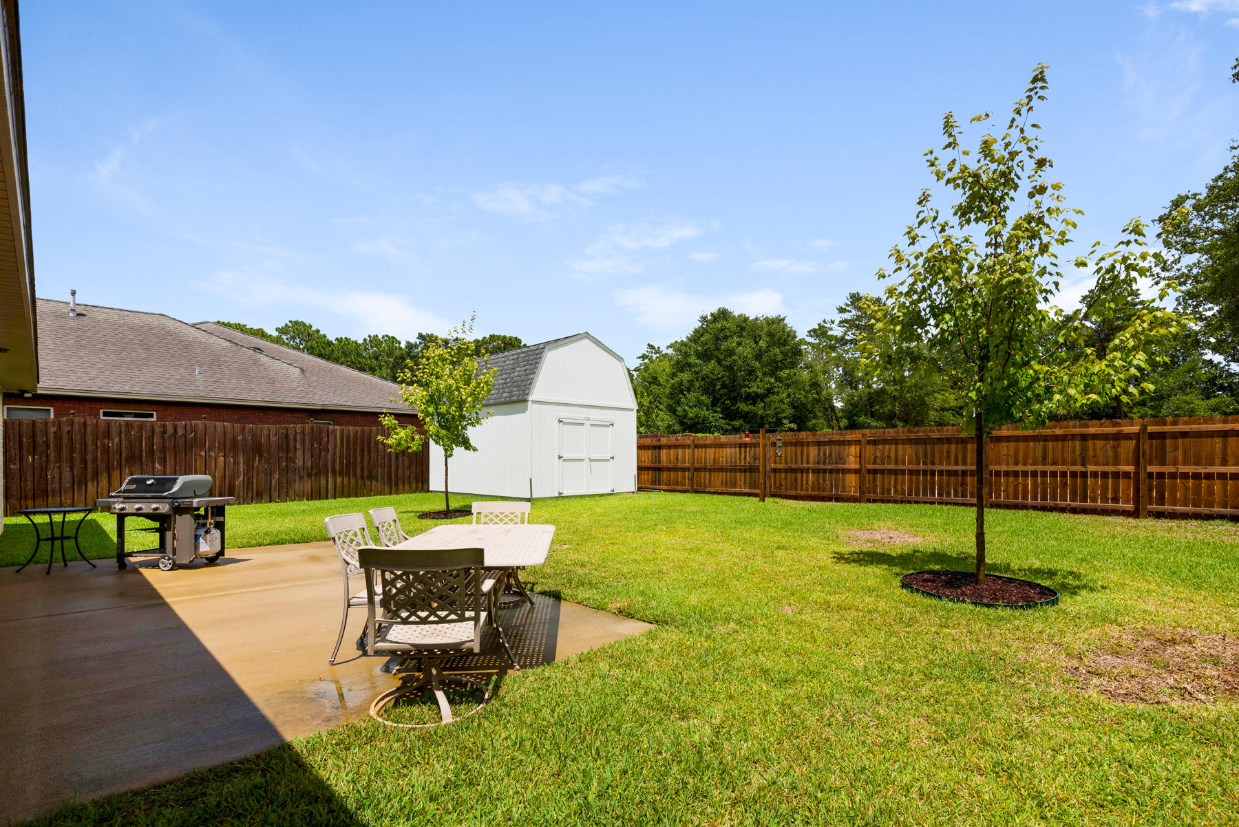 BAYOU POQUITO - Residential