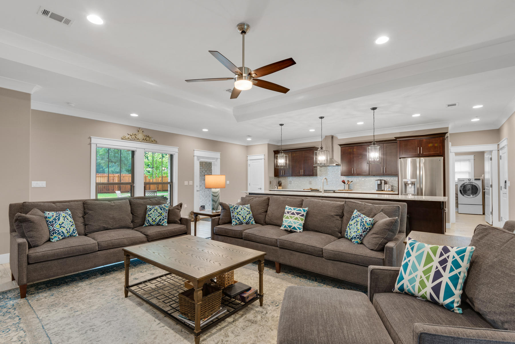 BAYOU POQUITO - Residential