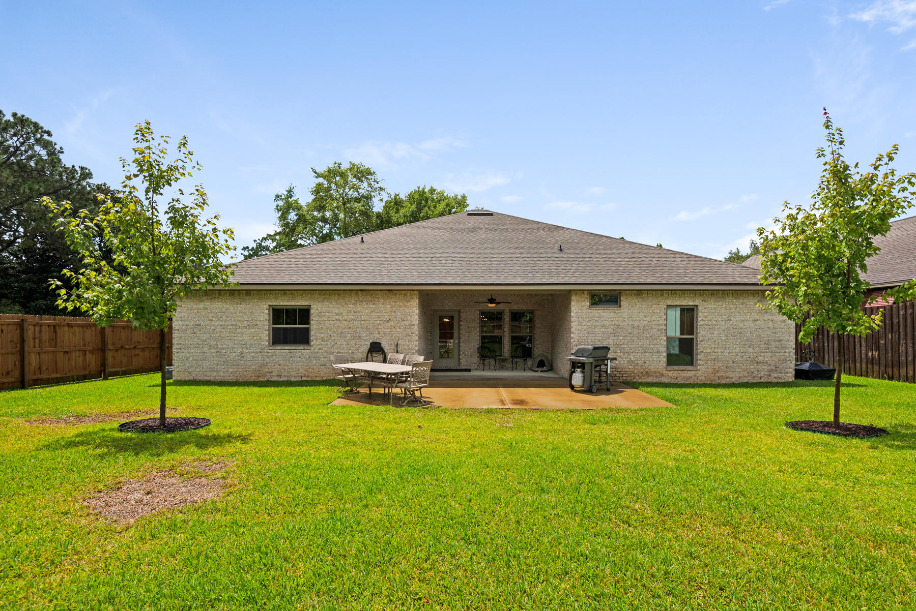 BAYOU POQUITO - Residential
