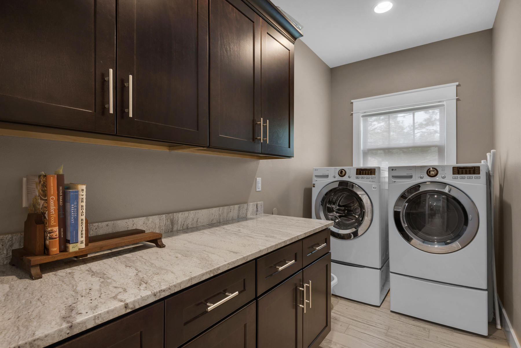 BAYOU POQUITO - Residential