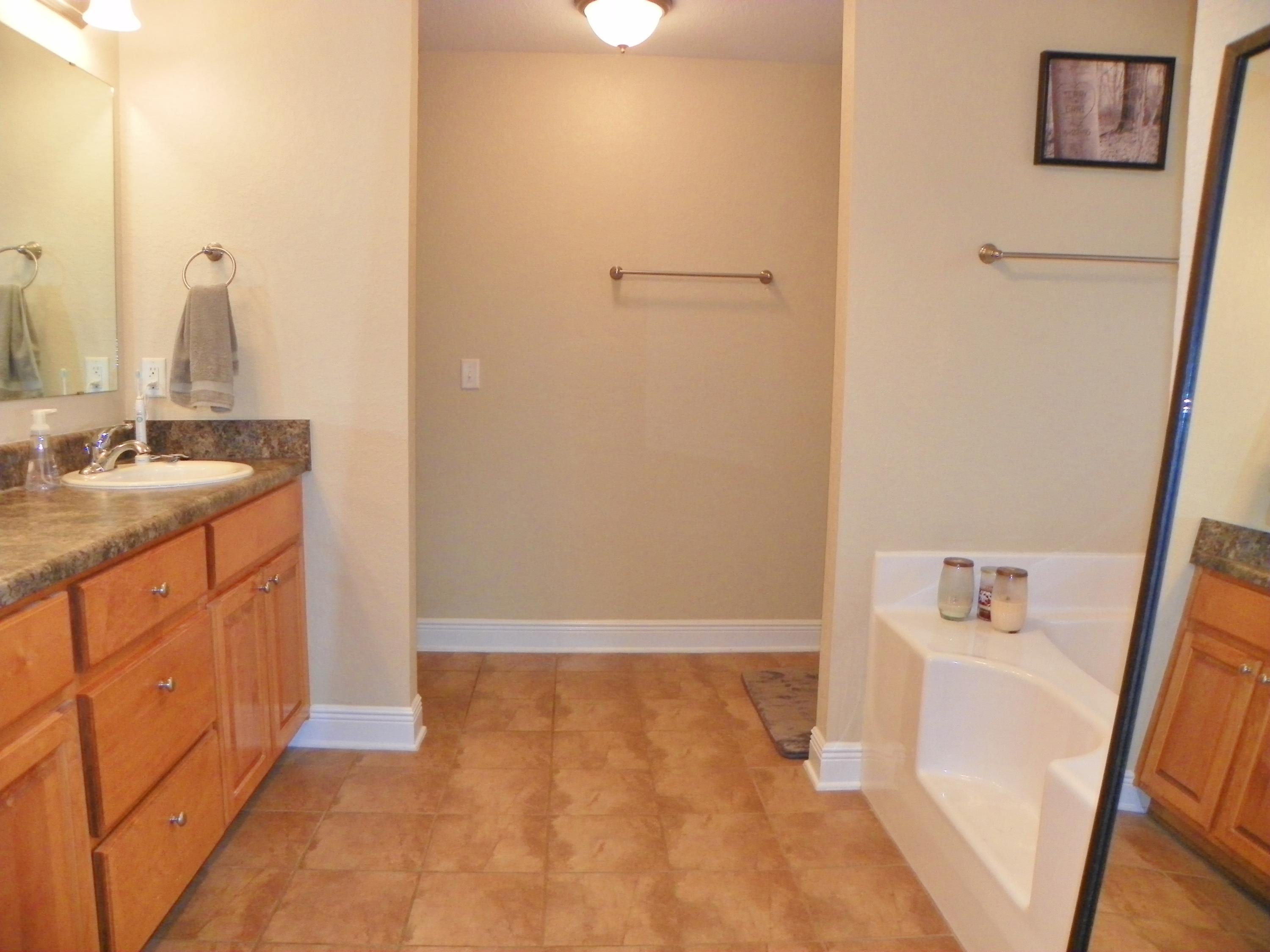 FOX VALLEY - Residential