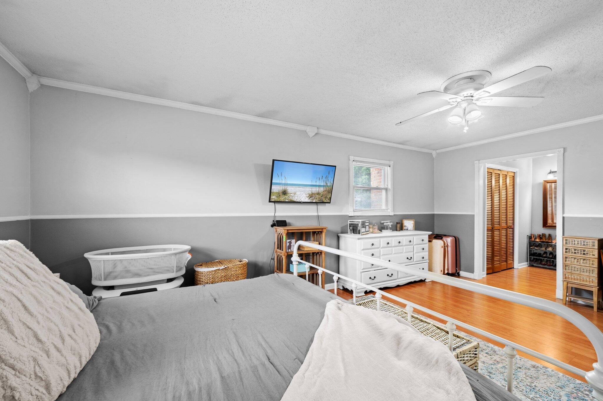 LAKE LORRAINE ESTATES 1 - Residential