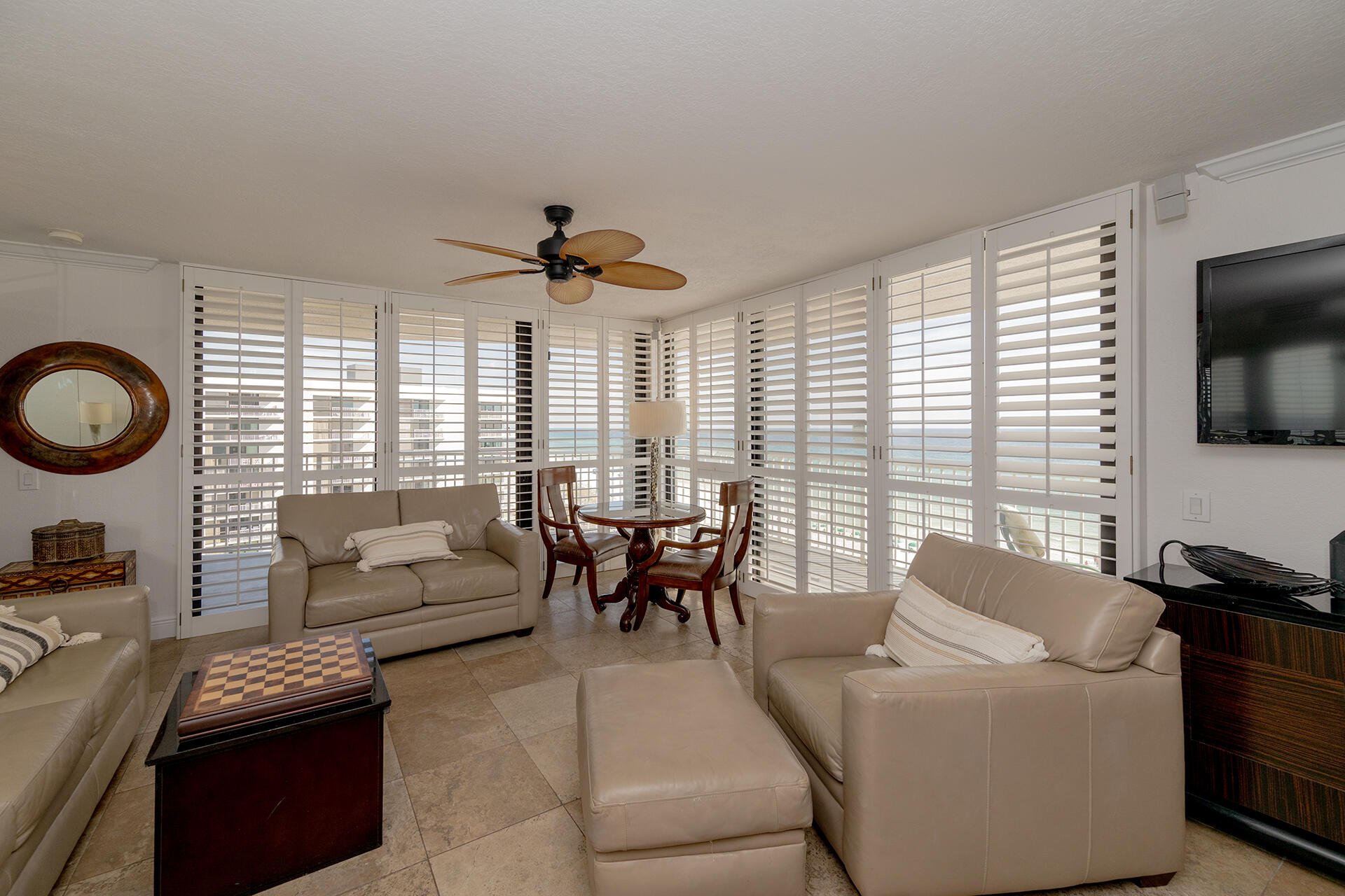 MAINSAIL CONDO PH 5 - Residential