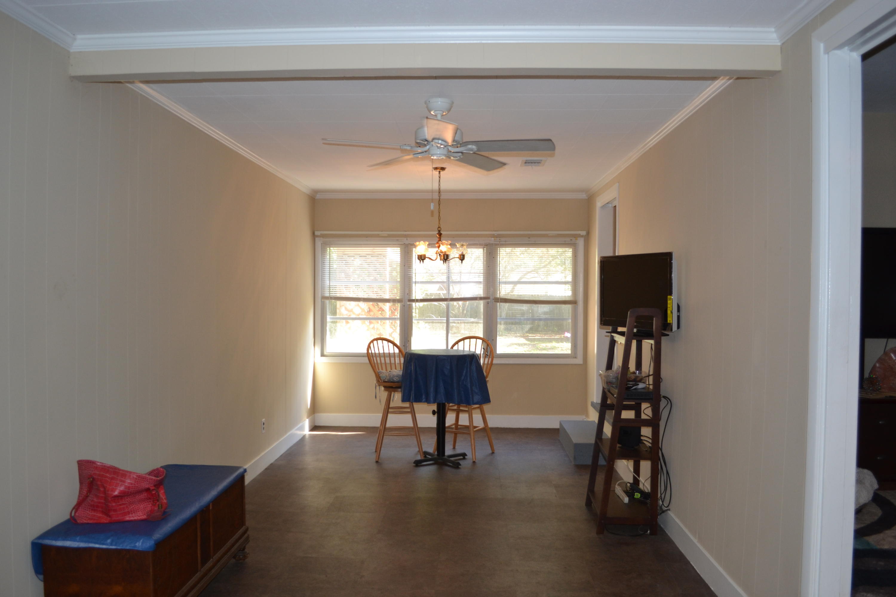 GARNIER BEACH LOT 4 BLK 8 - Residential