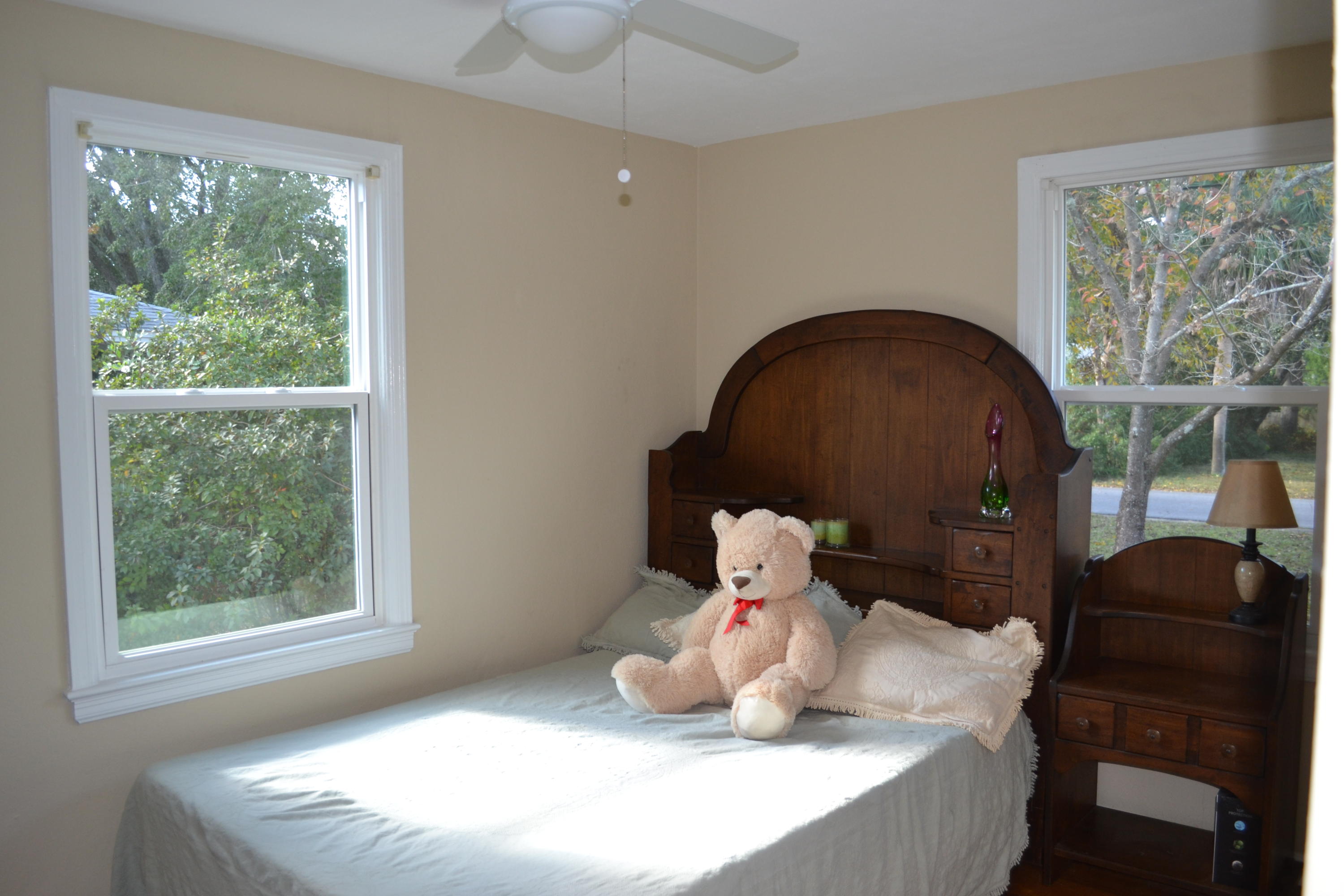 GARNIER BEACH LOT 4 BLK 8 - Residential