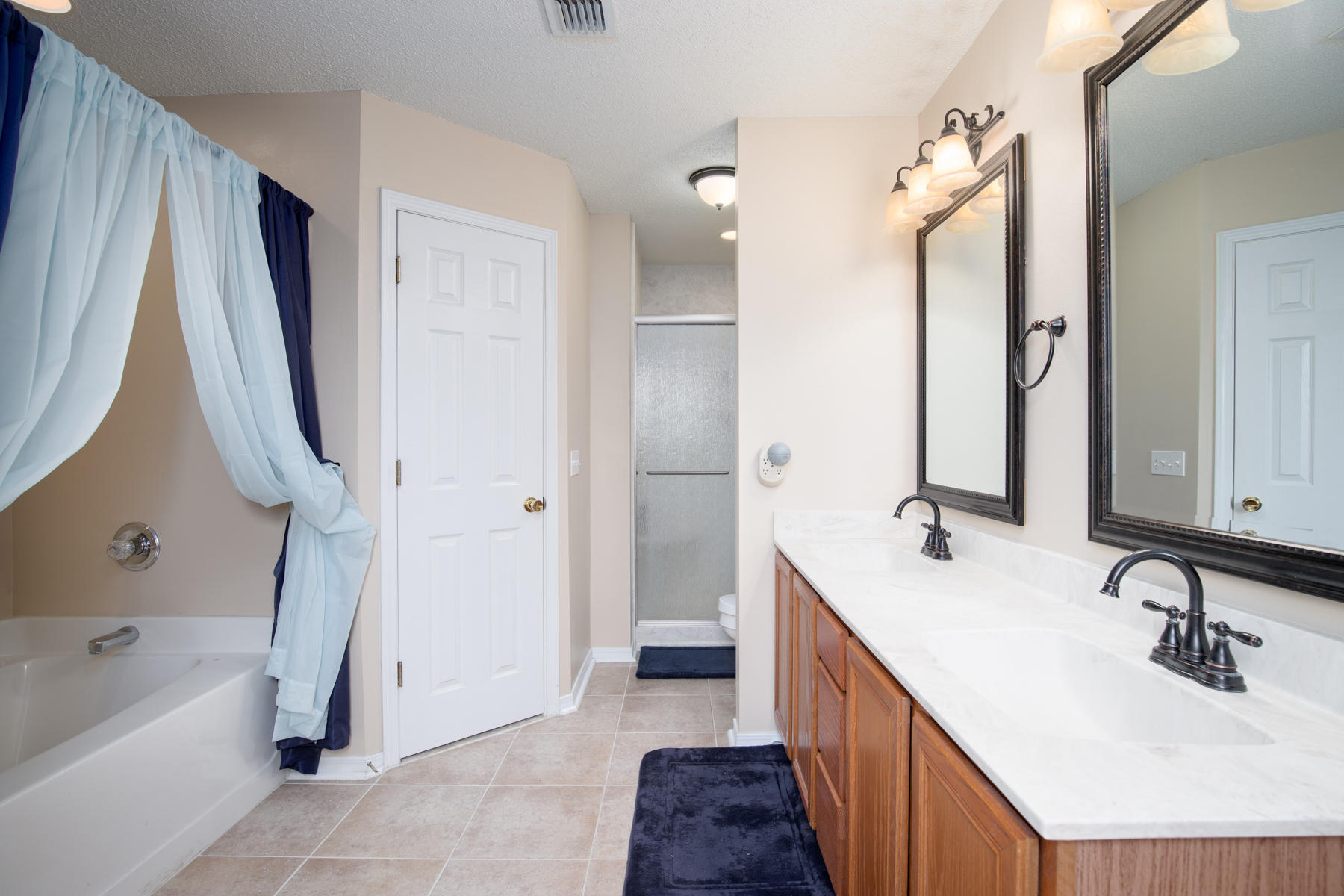 Countryview Est 10th Add - Residential