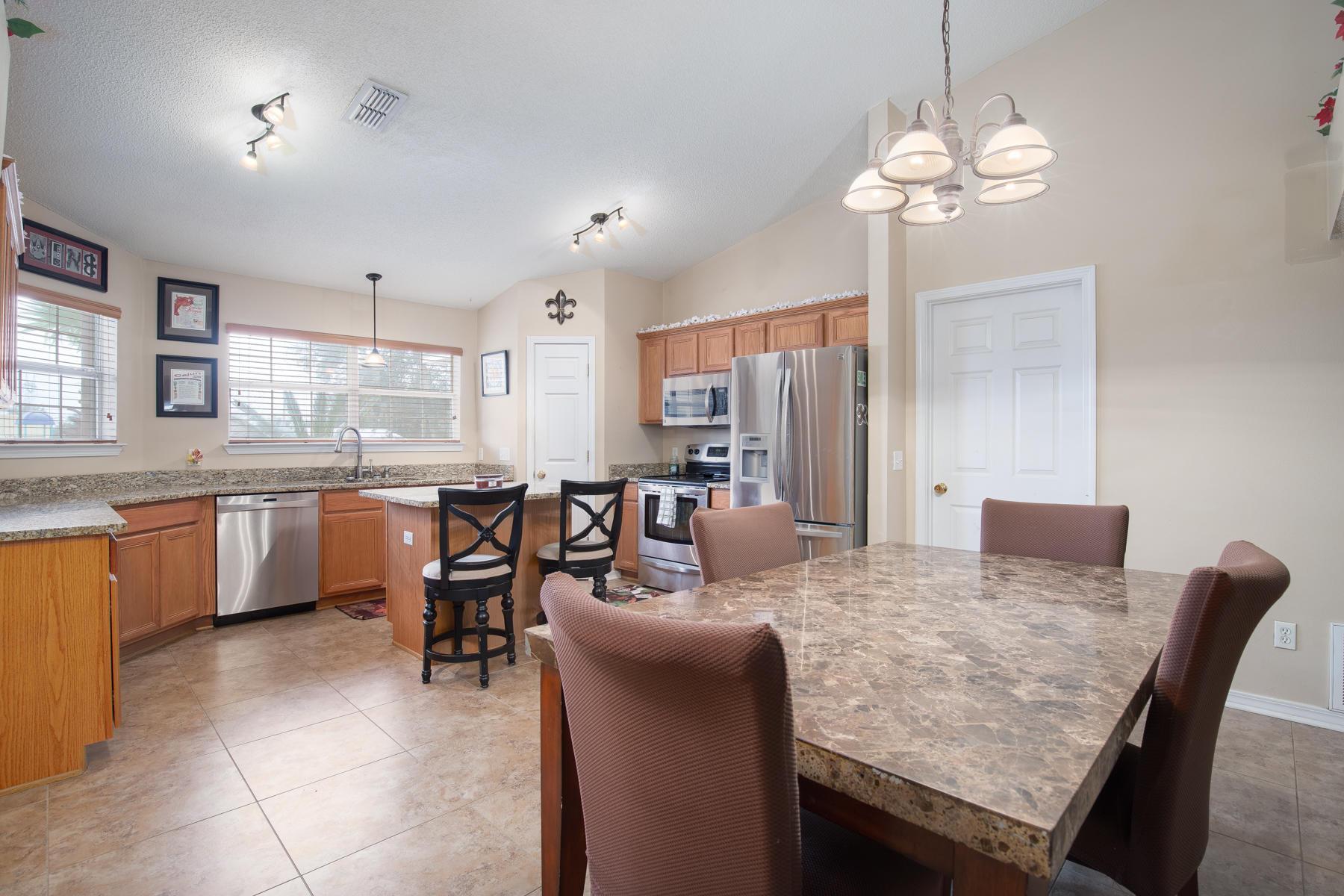 Countryview Est 10th Add - Residential