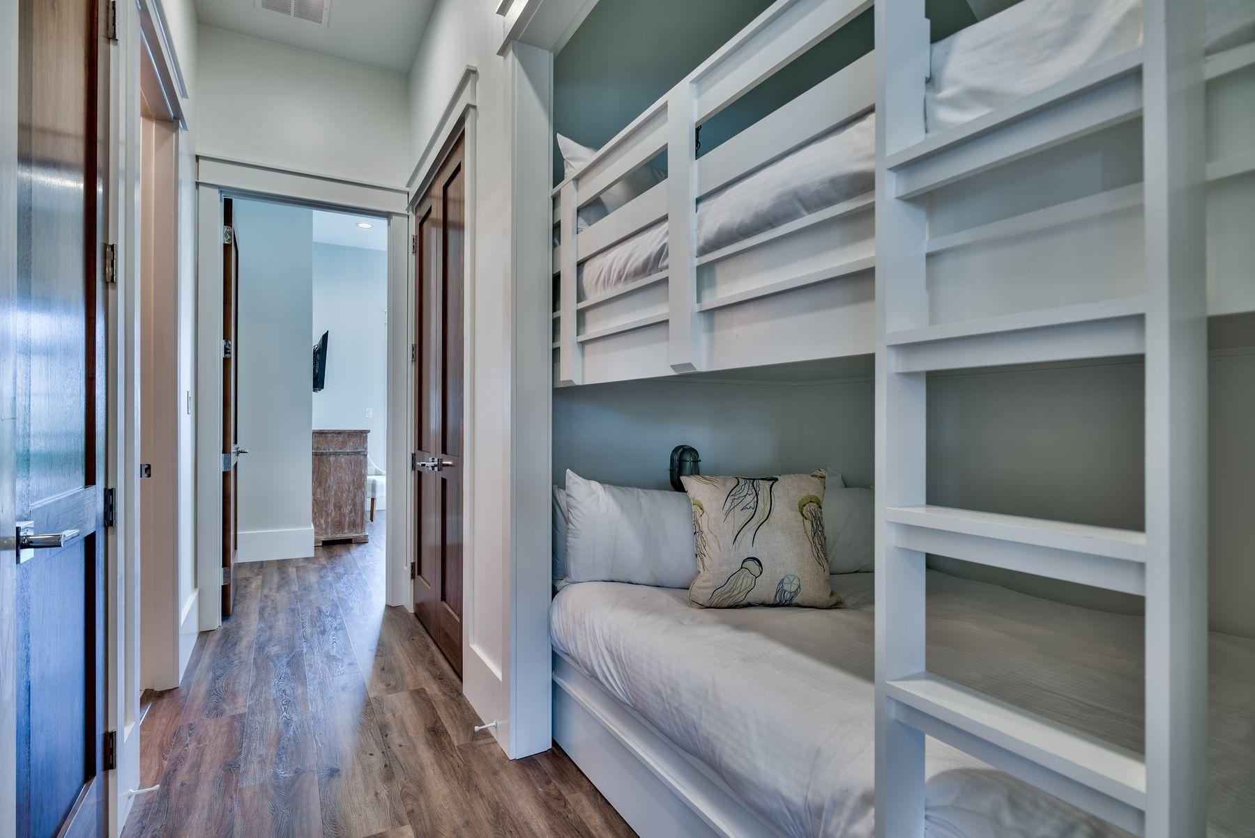 DUNES OF DESTIN - Residential