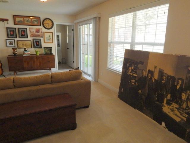 FOX VALLEY - Residential