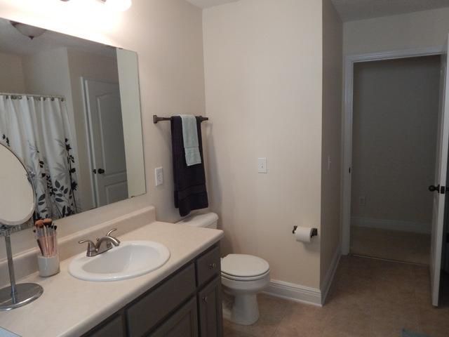 FOX VALLEY - Residential