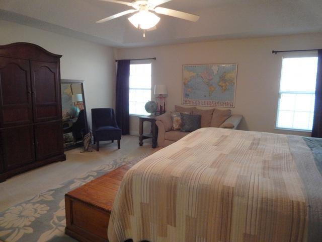 FOX VALLEY - Residential