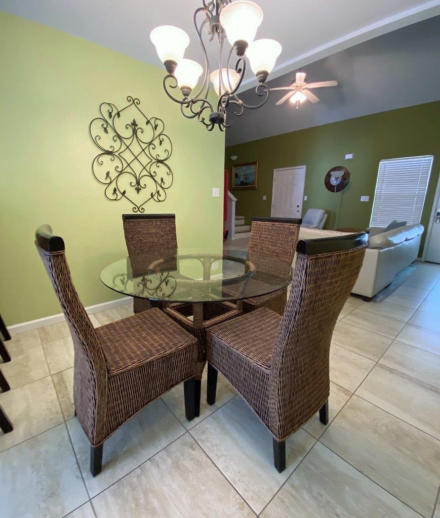 QUAIL HOLLOW - Residential